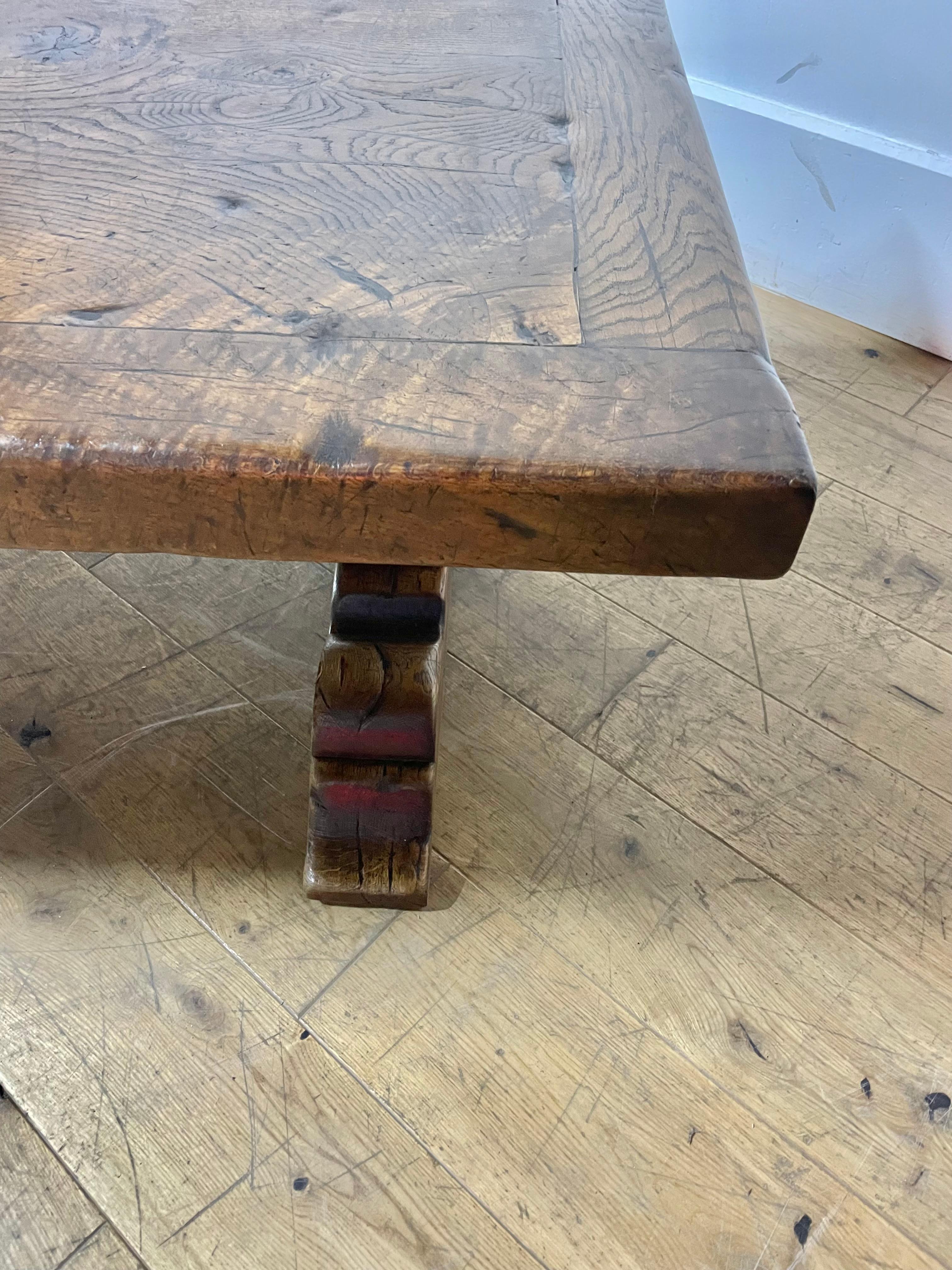 Antique oak coffee table  For Sale 1