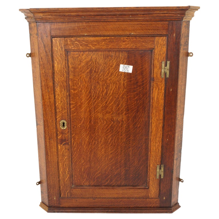Antique Oak Corner Cabinet, Georgian Oak Hanging Cupboard, Scotland 1750,  H996 For Sale at 1stDibs