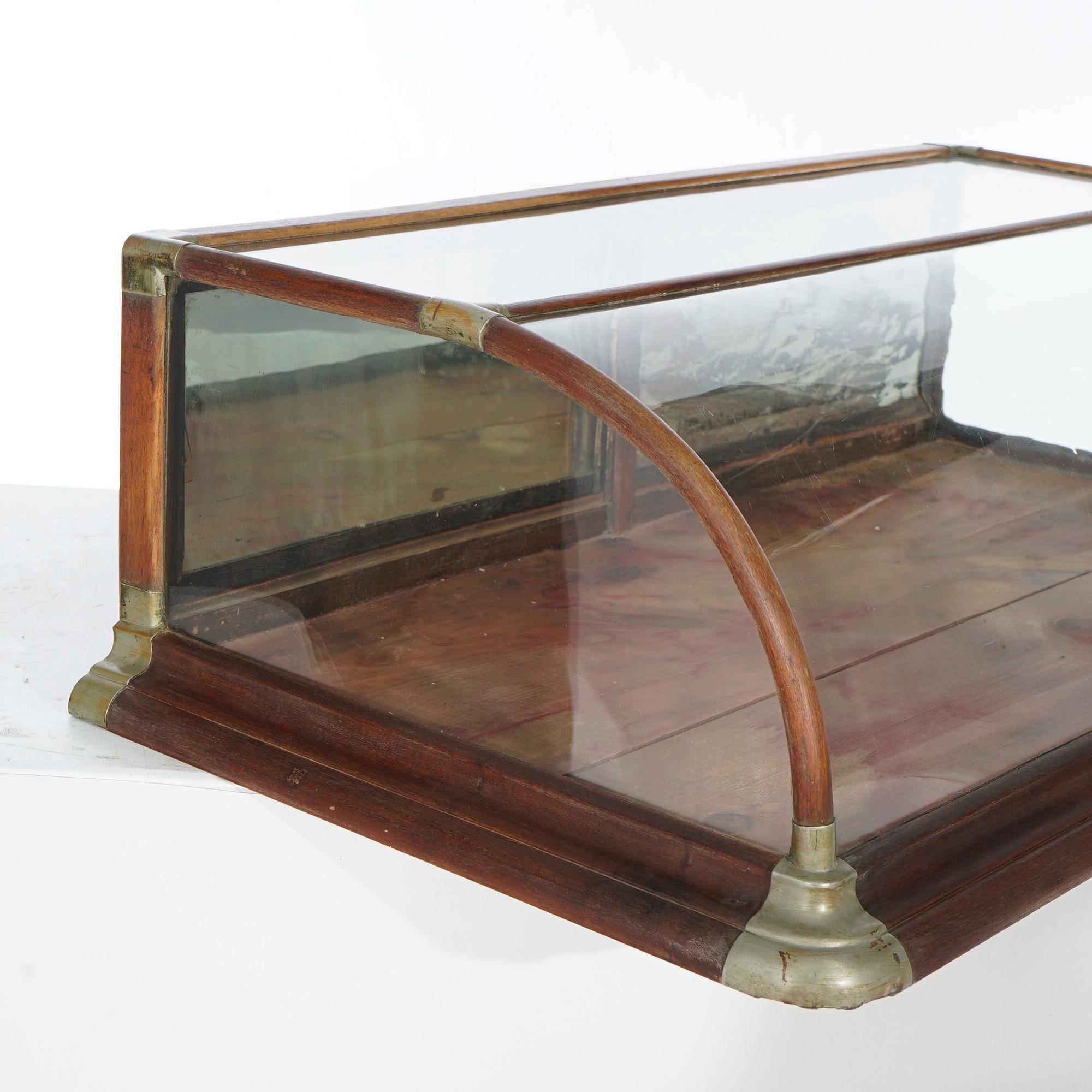 Antique Oak & Curved Glass Country Store Counter Display Case by Burge Huck Mfg In Good Condition In Big Flats, NY
