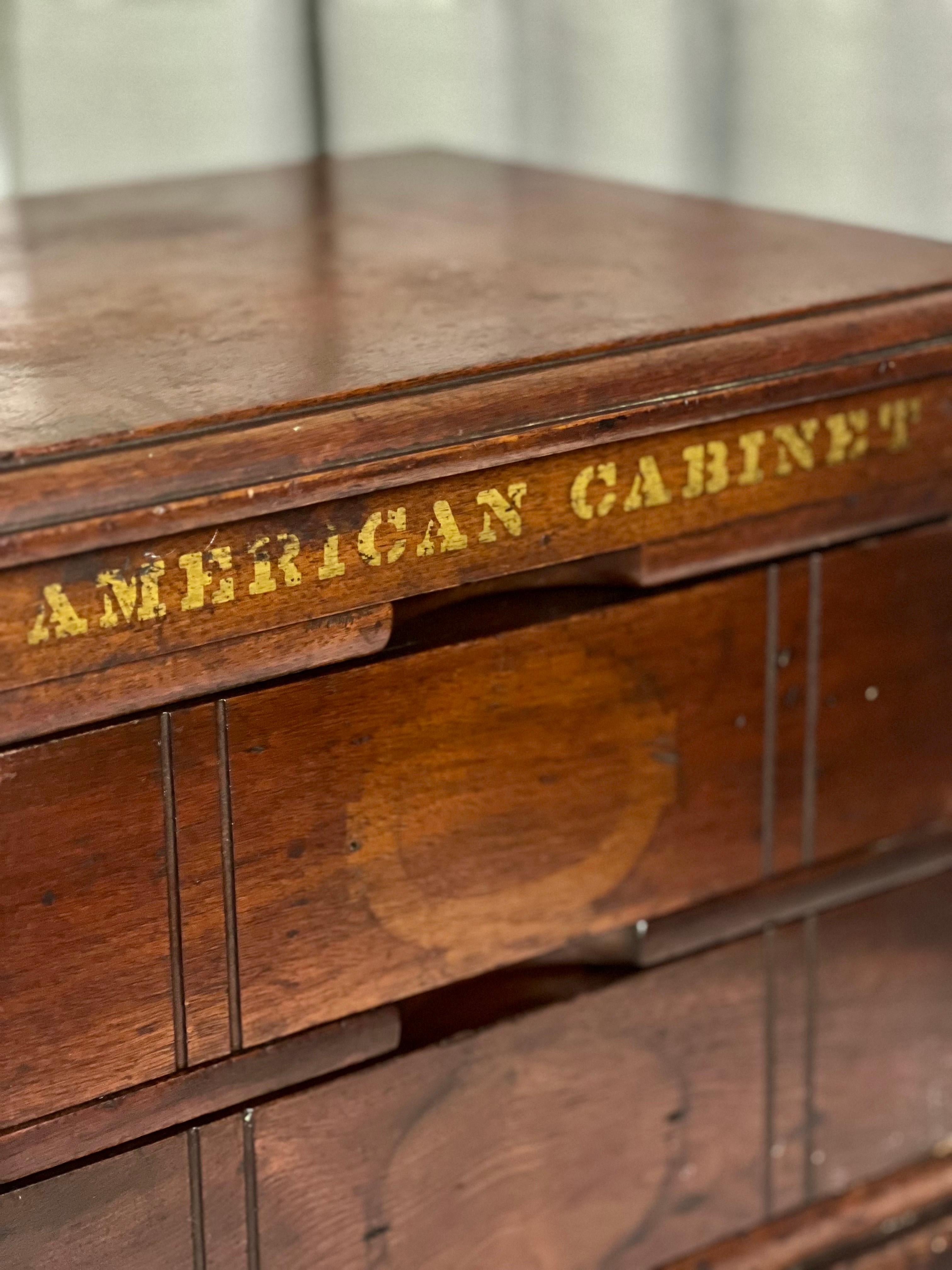 Antique Oak Desktop Letter File Cabinet by American Cabinet Co. en vente 6