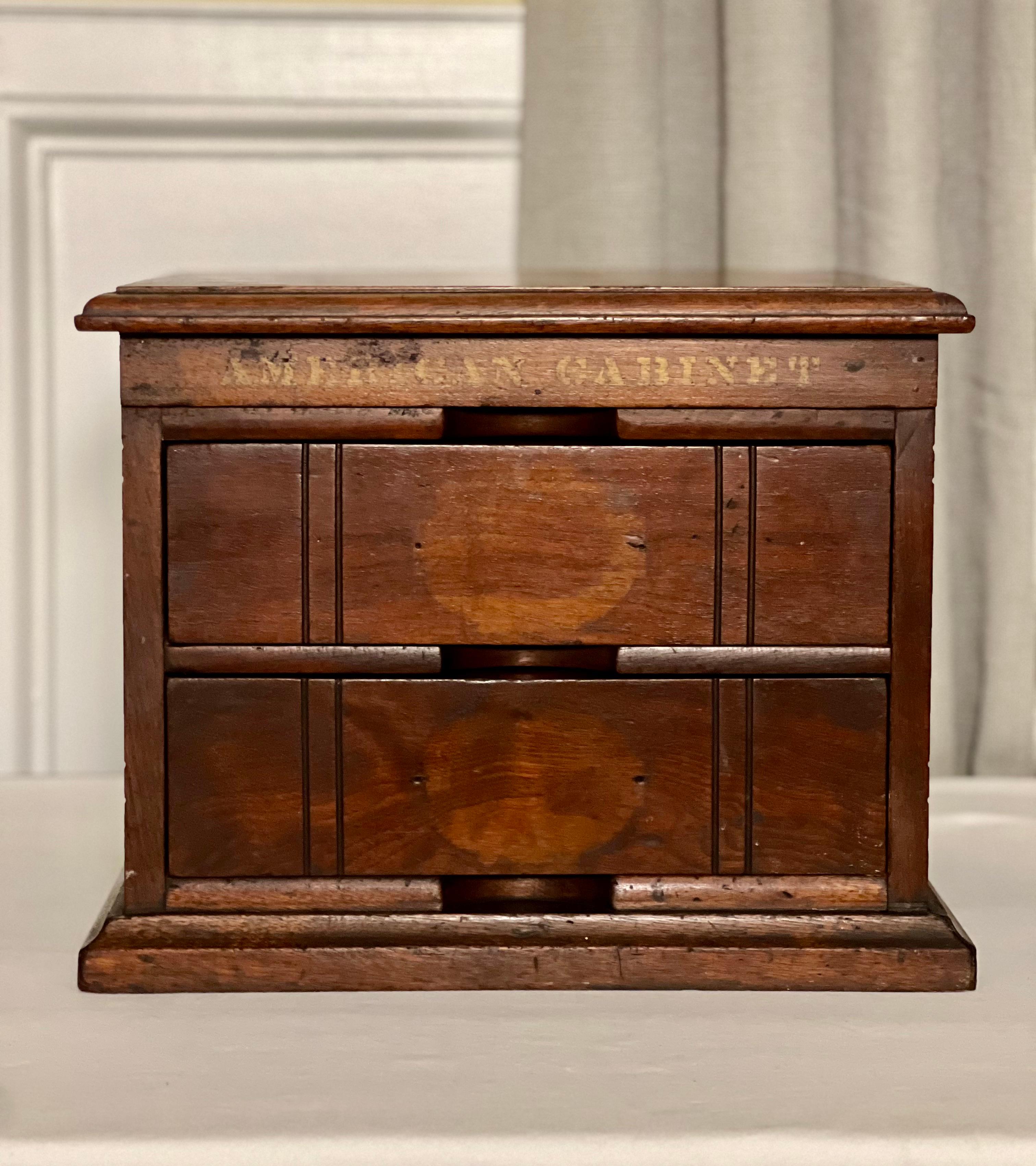 Antique Oak Desktop Letter File Cabinet by American Cabinet Co. en vente 9