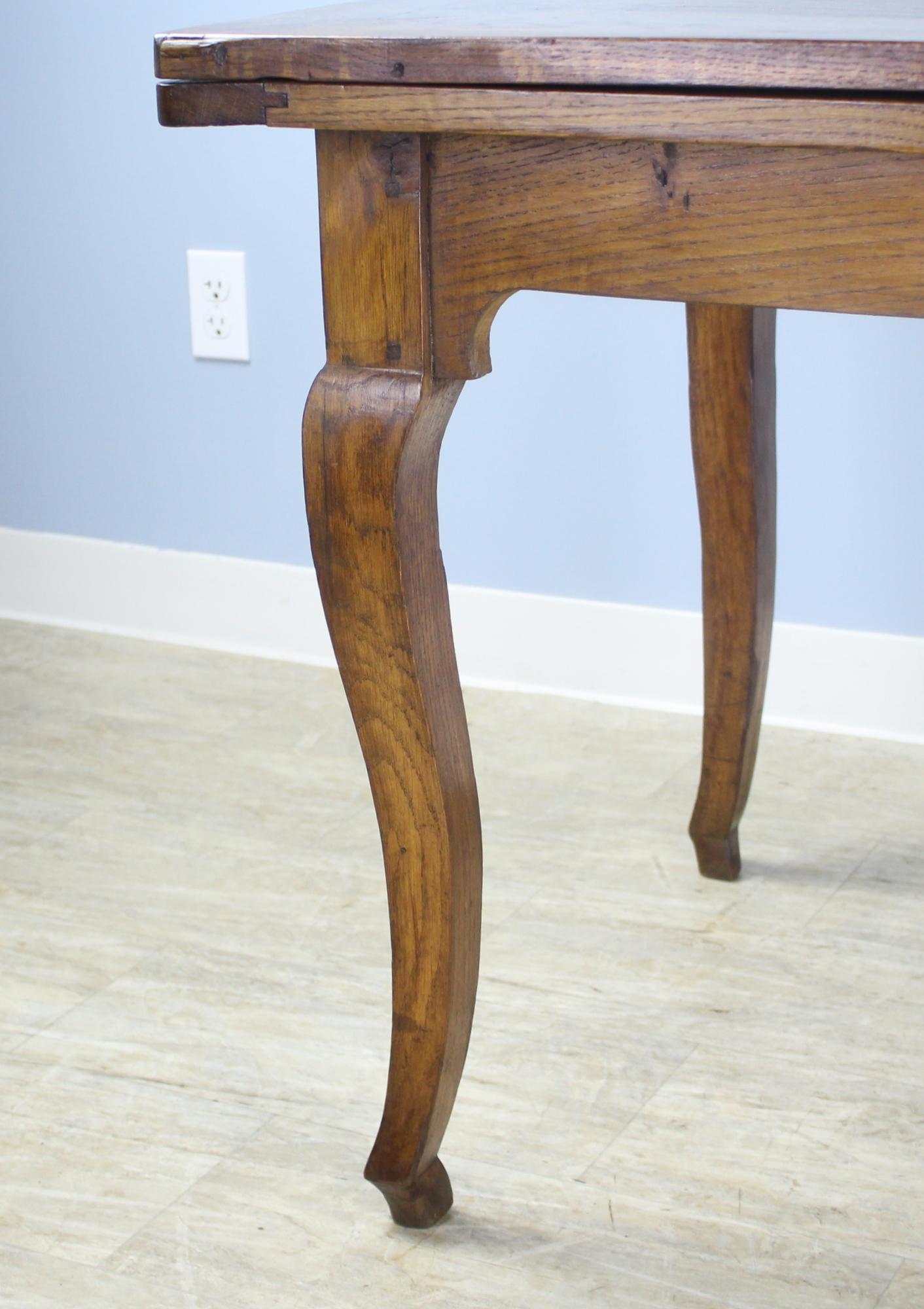 Antique Oak Dining Table with Hoof Feet 4