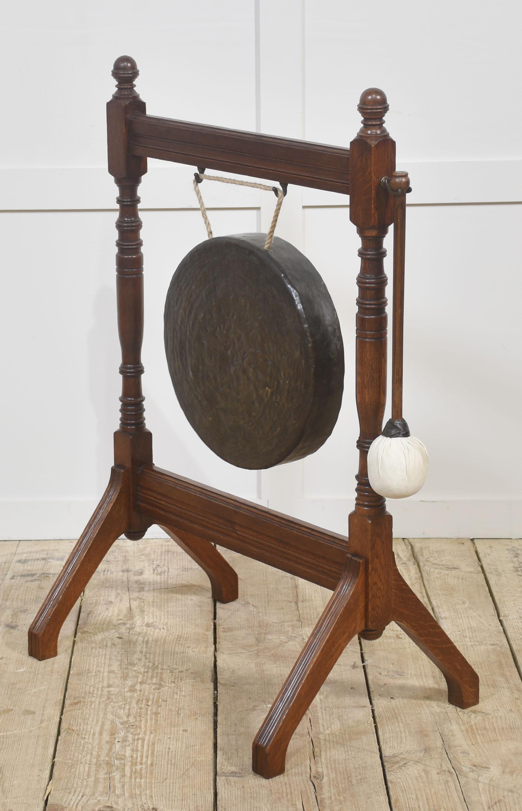 Quercia Gong da cena antico di Oak in vendita