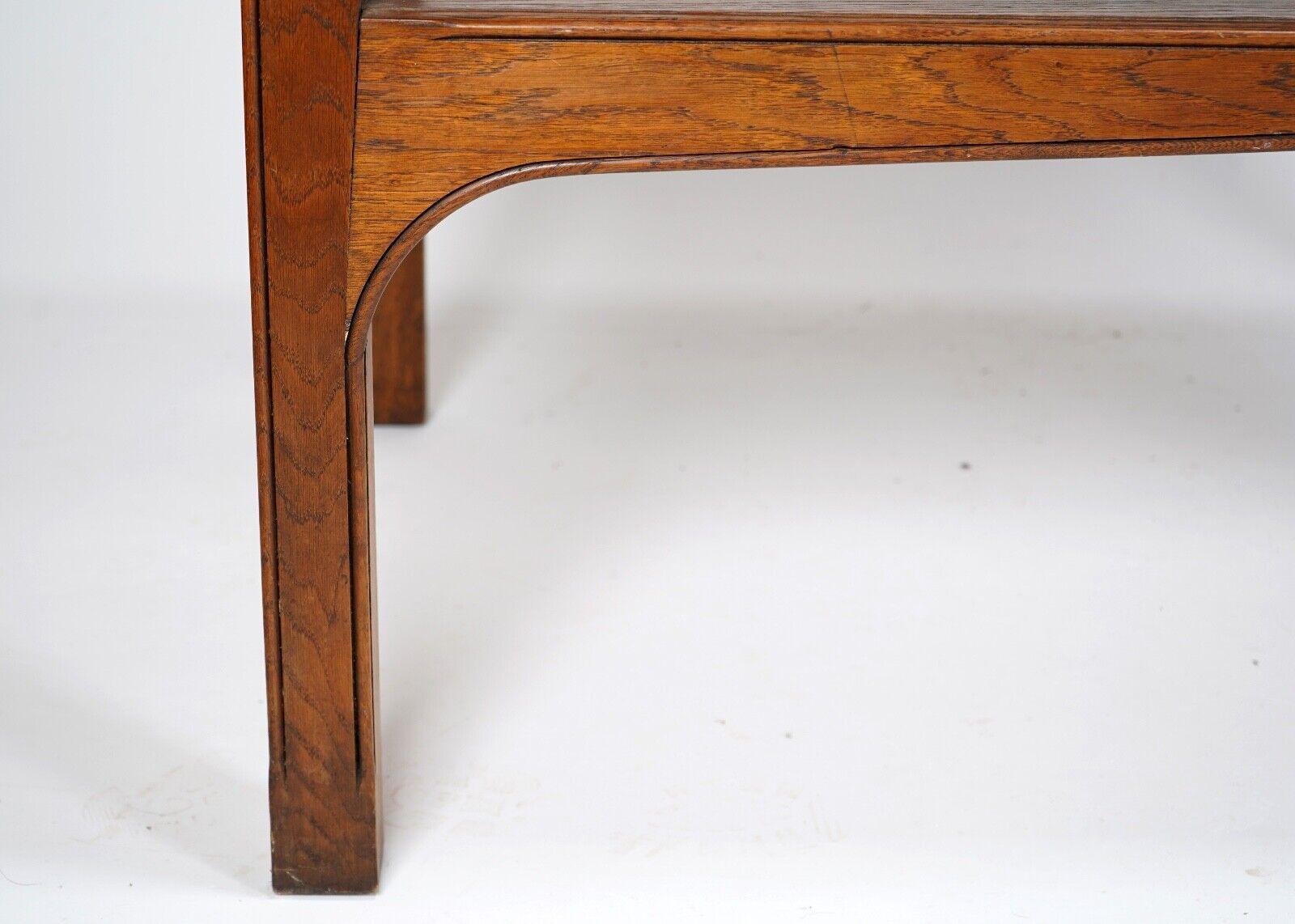 A Liberty London style Oak drapers table circa 1900. 
Quality piece of furniture made from solid oak with simple and elegant details.
We think it would make a good kitchen island or living room console table.  


Condition 
Please do take a careful