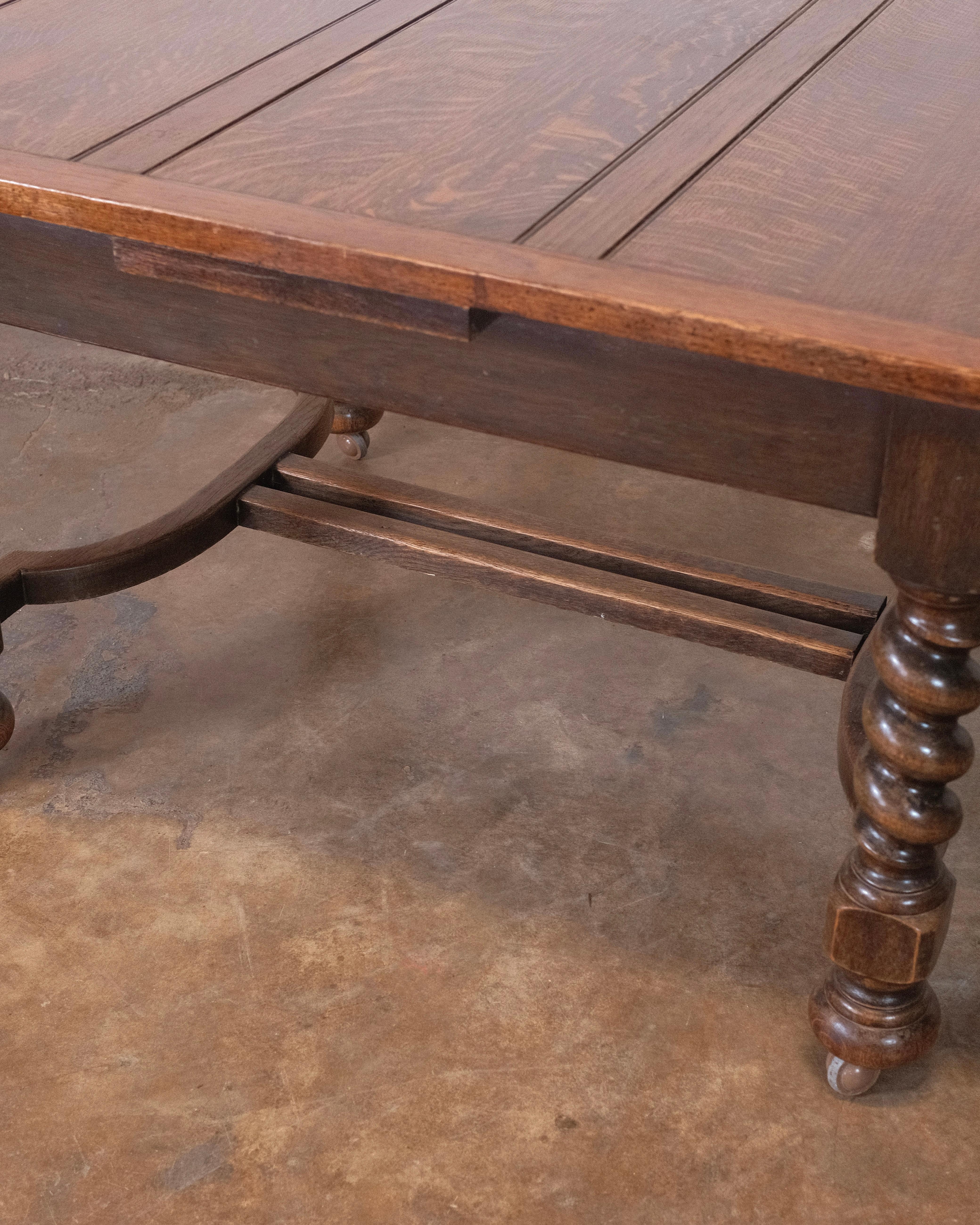 20th Century Antique Oak Draw Leaf Dining Table For Sale