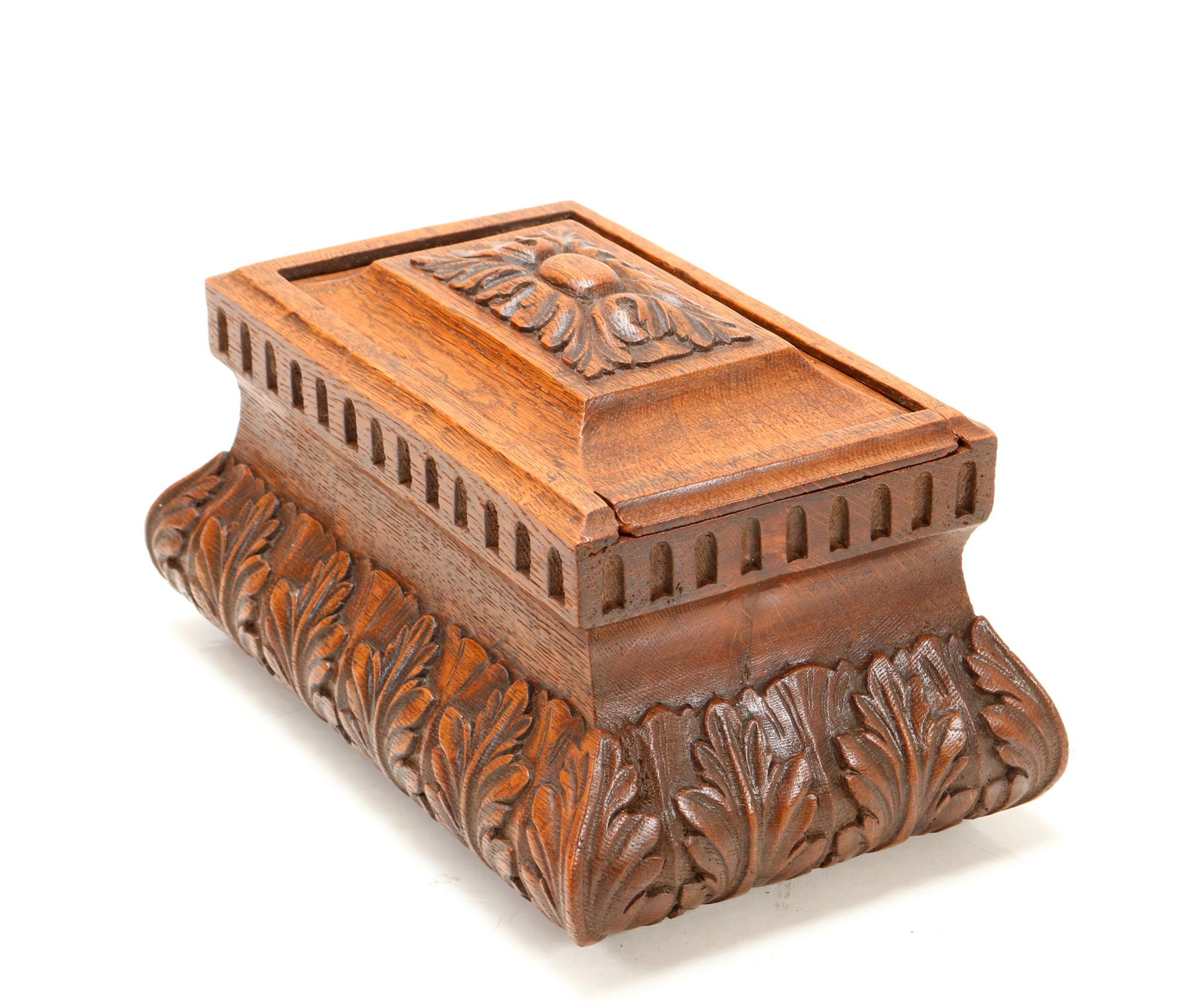 Early 19th Century Antique Oak Dutch 19th Century Decorative Box For Sale