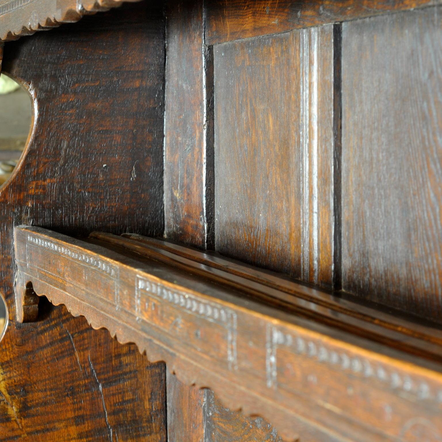 Antique Oak Dutch dresser, 1820s For Sale 8