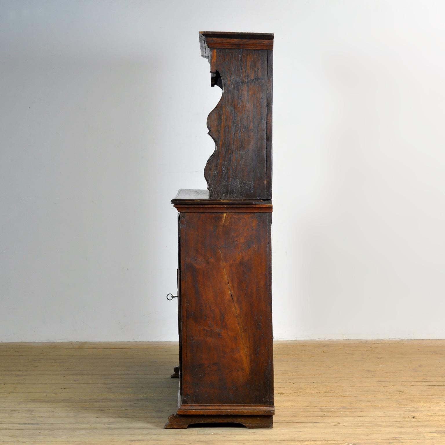 Antique Oak Dutch dresser, 1820s For Sale 14
