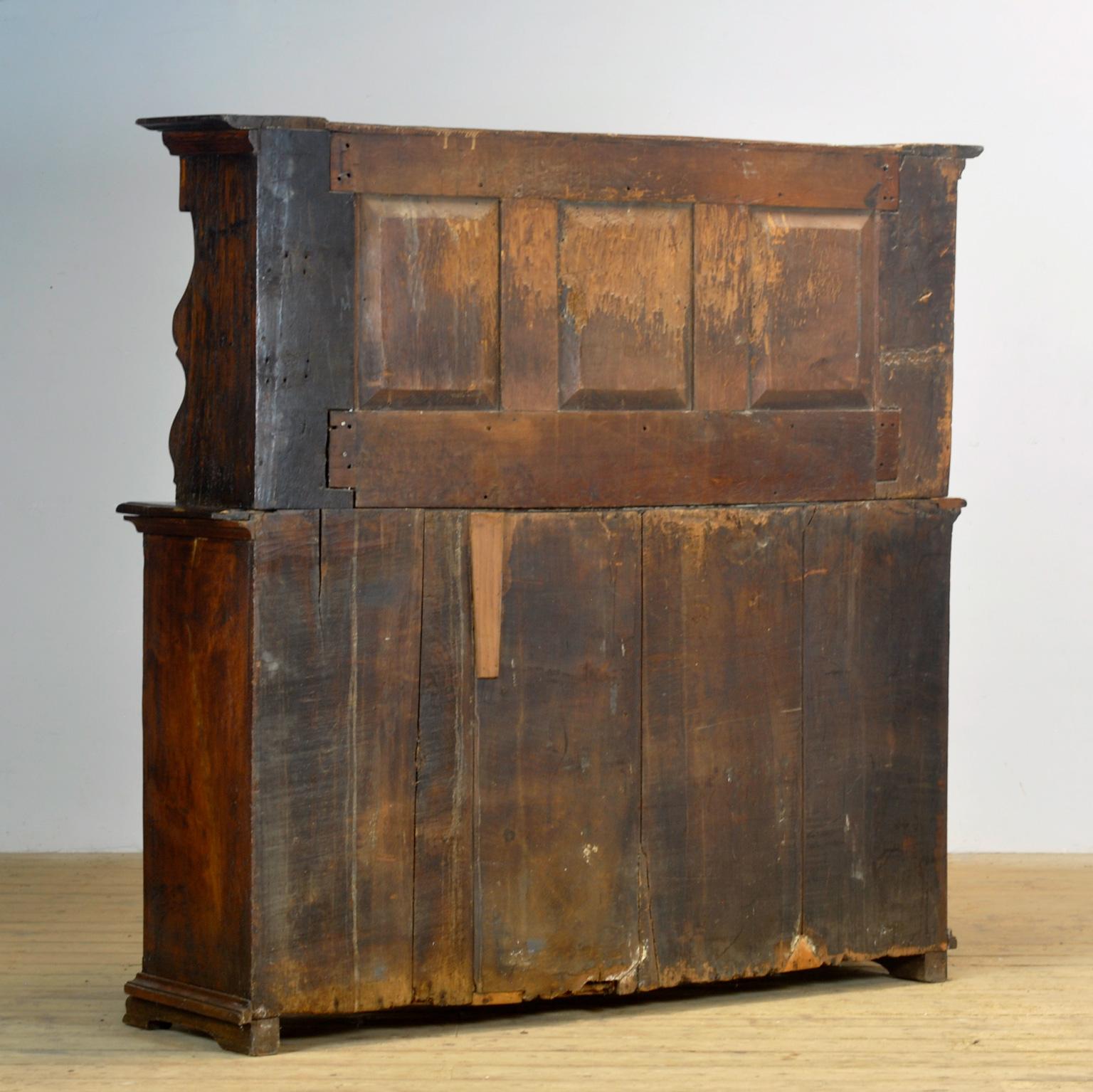 Antique Oak Dutch dresser, 1820s For Sale 15
