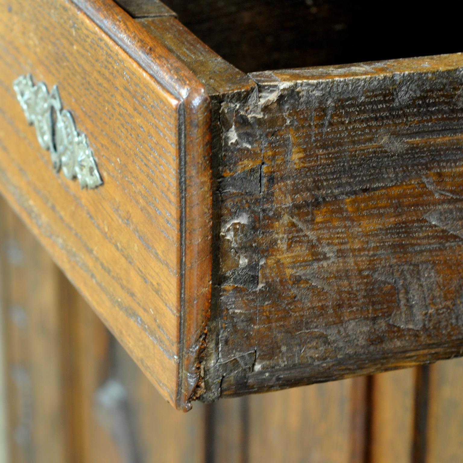 Antique Oak Dutch dresser, 1820s For Sale 2