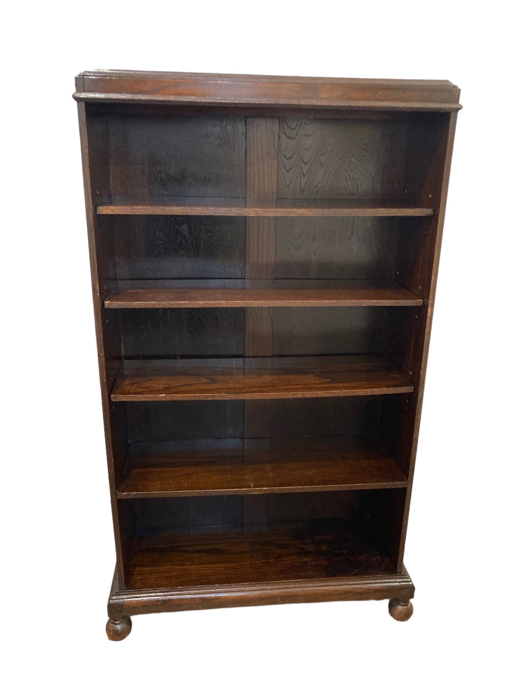 Antique Oak early 20th Century Bookcase 1