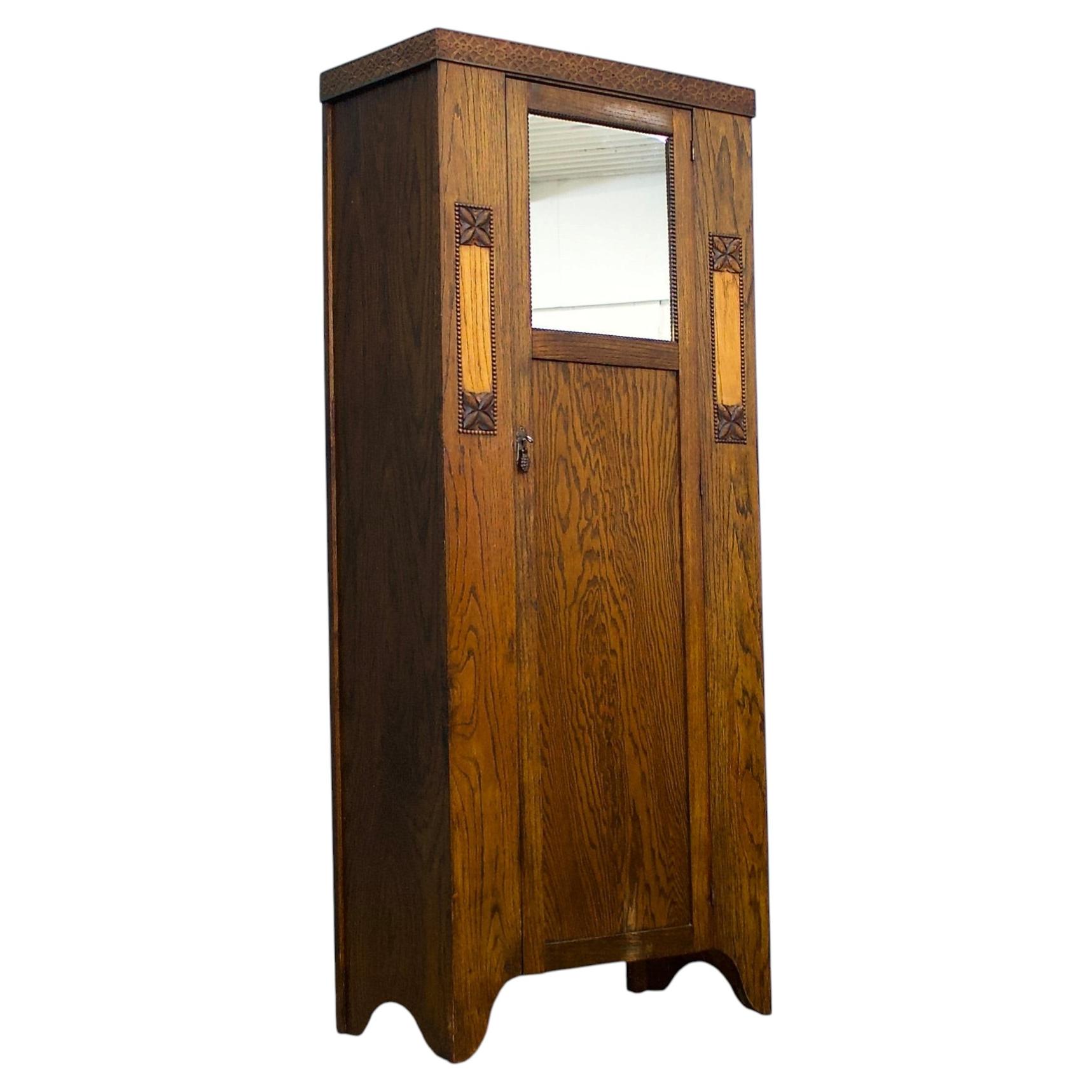 Antique Oak Edwardian Arts and Crafts Wardrobe Hall Cupboard, 1900s