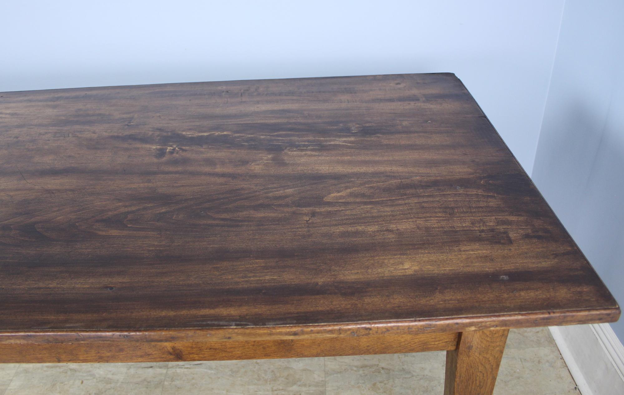 Antique Oak Farm Table with Decorative Edge and Single Drawer 2