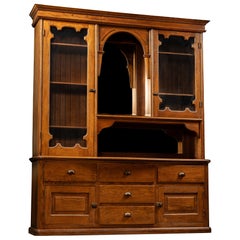 Buffet in Wood