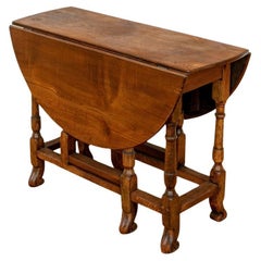 Retro Oak Gate-Leg Drop Leaf Tavern Table