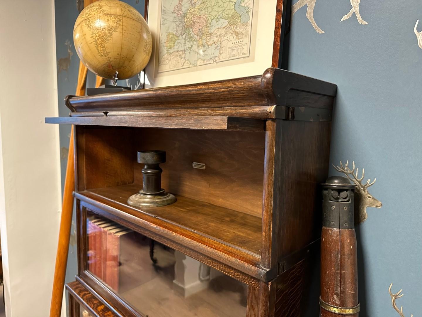 Antique Oak Globe Wernicke bookcase 4
