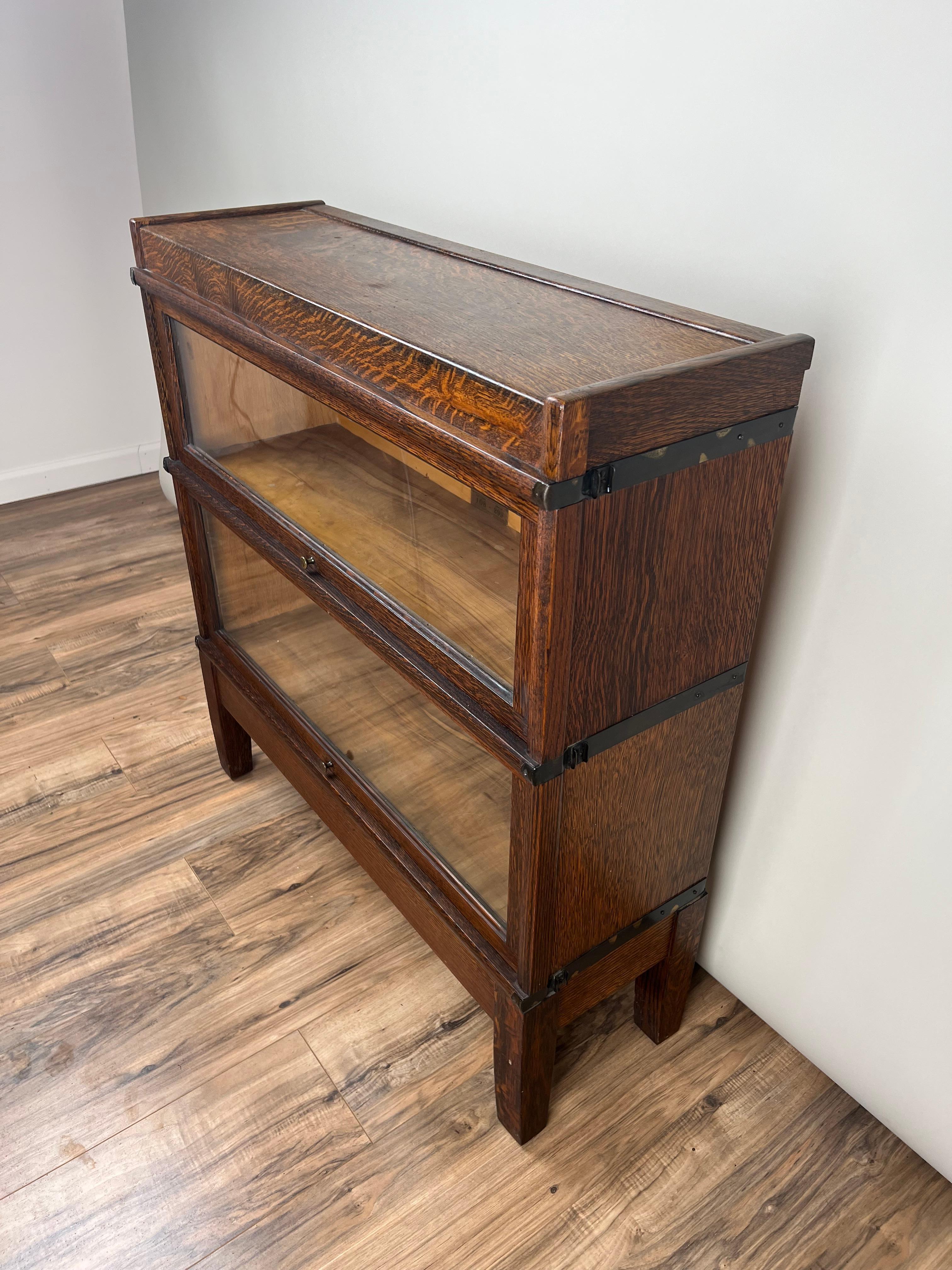 Antikes Globe Wernicke Barrister-Bücherregal mit zwei Stapeln, um 1920 im Angebot 1