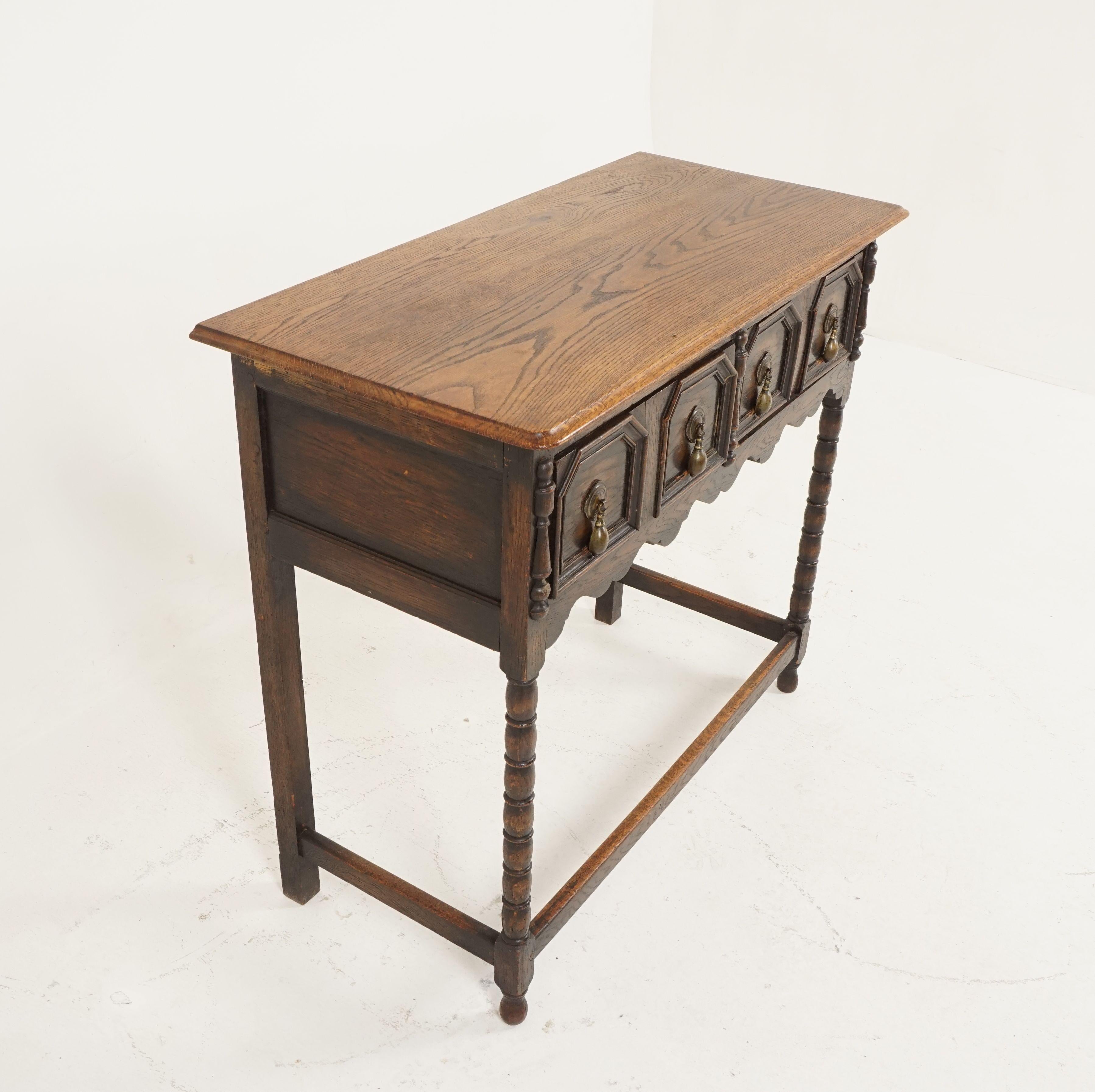 Antique Oak Hall Table, Lamp or Side Table, Scotland, 1920, B2223 In Good Condition In Vancouver, BC