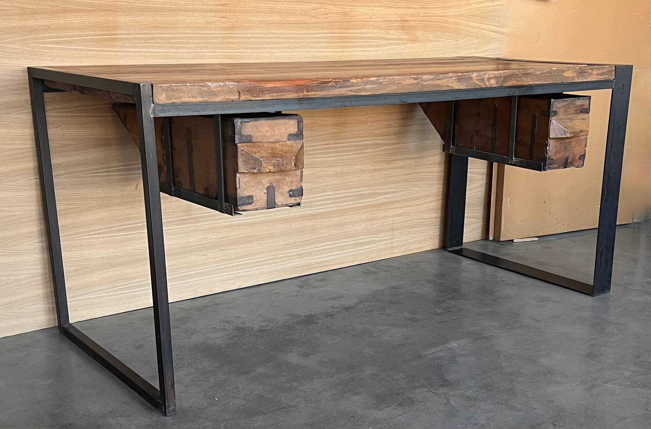 Antique Oak Kitchen Island, Butcher Block, Industrial Work Table Cast Iron In Good Condition For Sale In Miami, FL