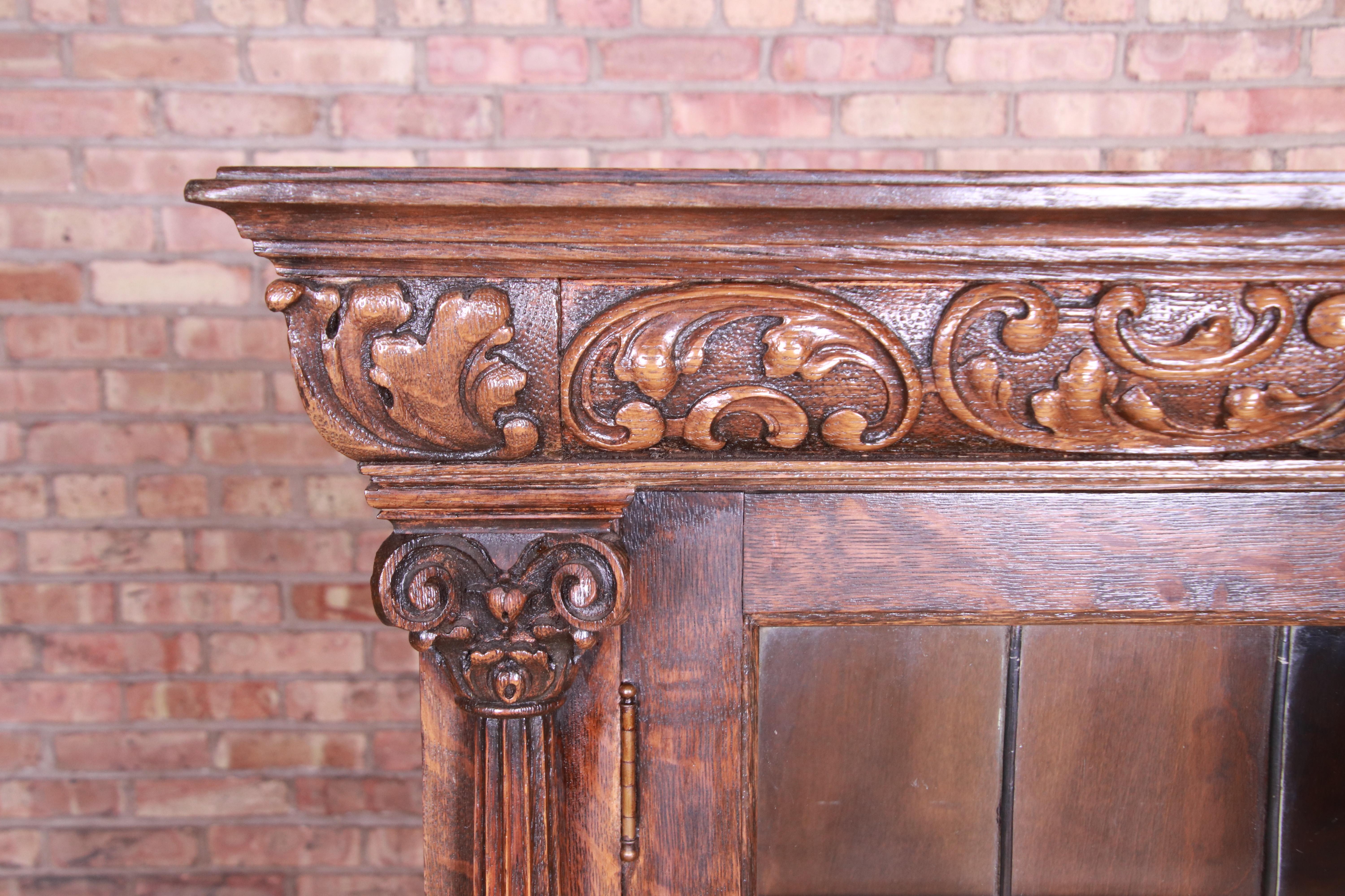 Antique Oak Leaded Glass Triple Bookcase In Good Condition In South Bend, IN