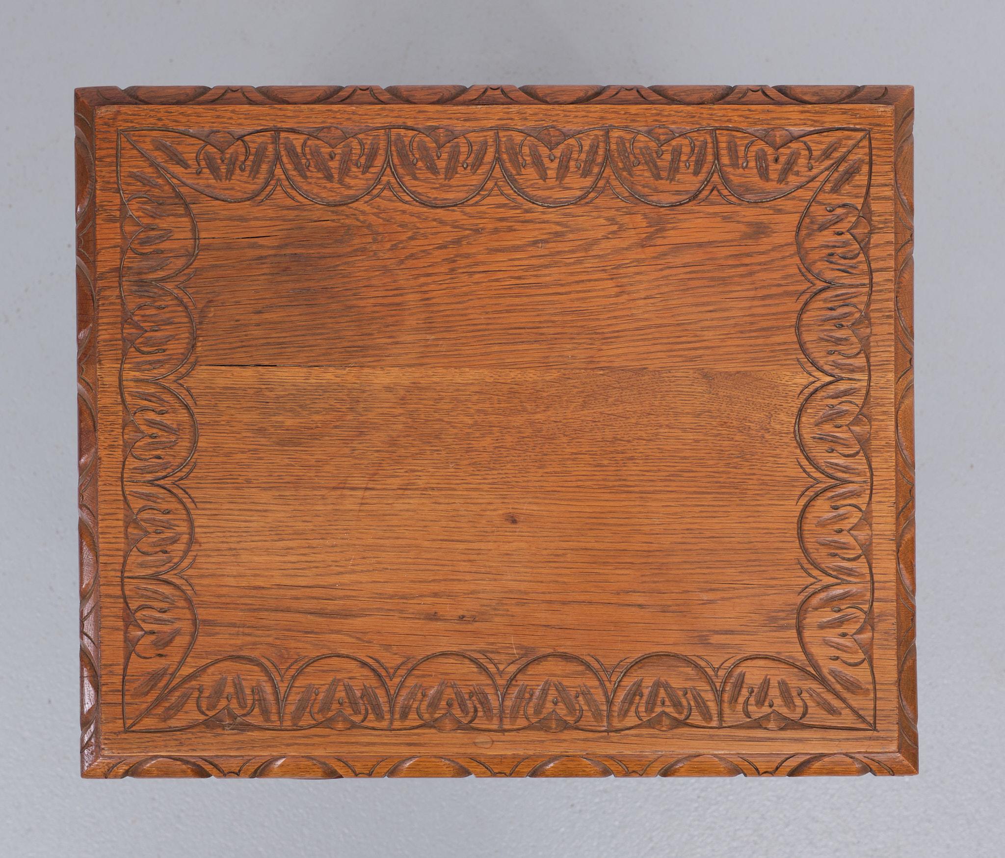 Antique Oak Nesting Tables, 1930s 1