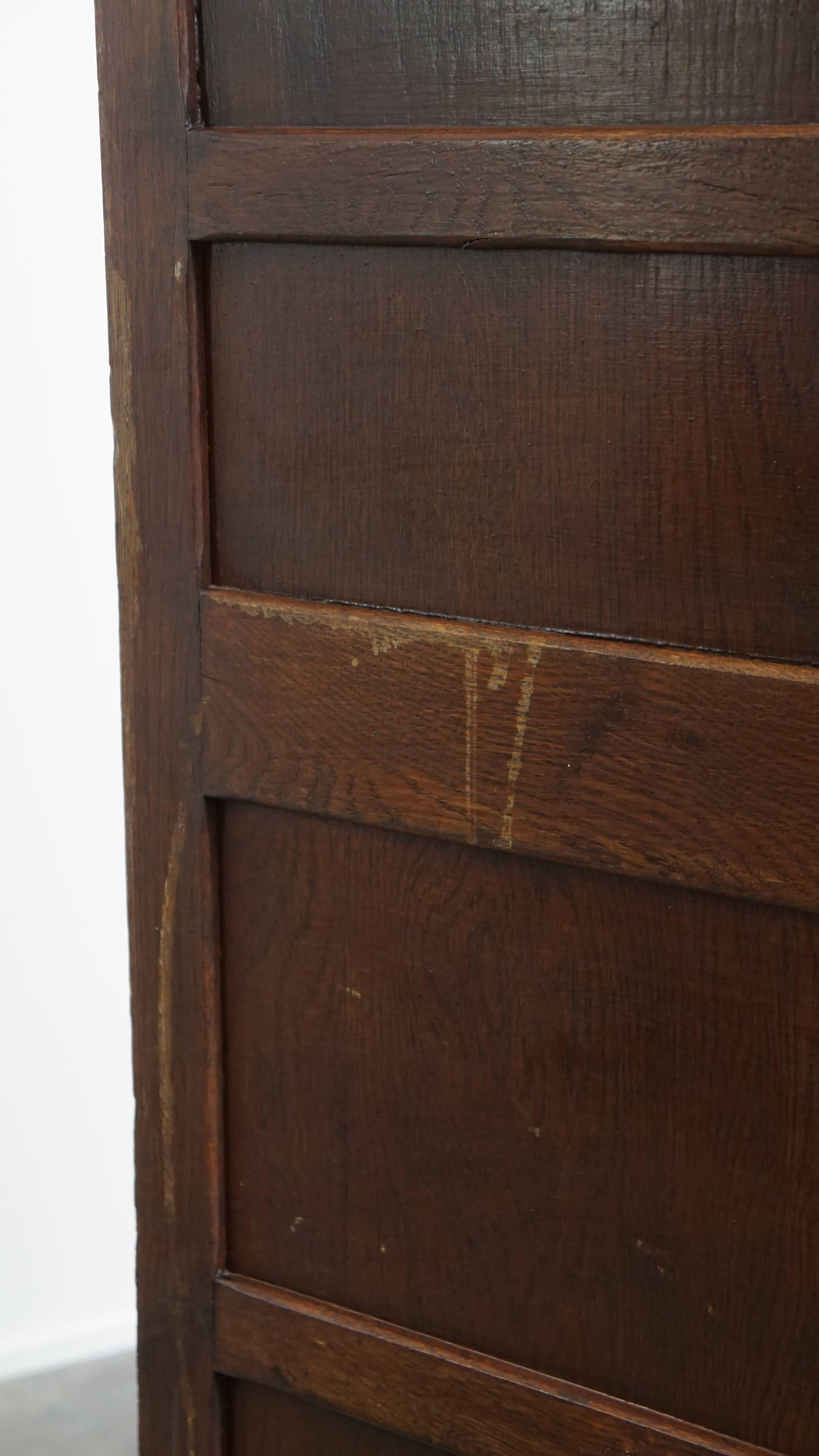 Armadietto notarile antico in quercia con due ante a rullo e serratura funzionante in vendita 8