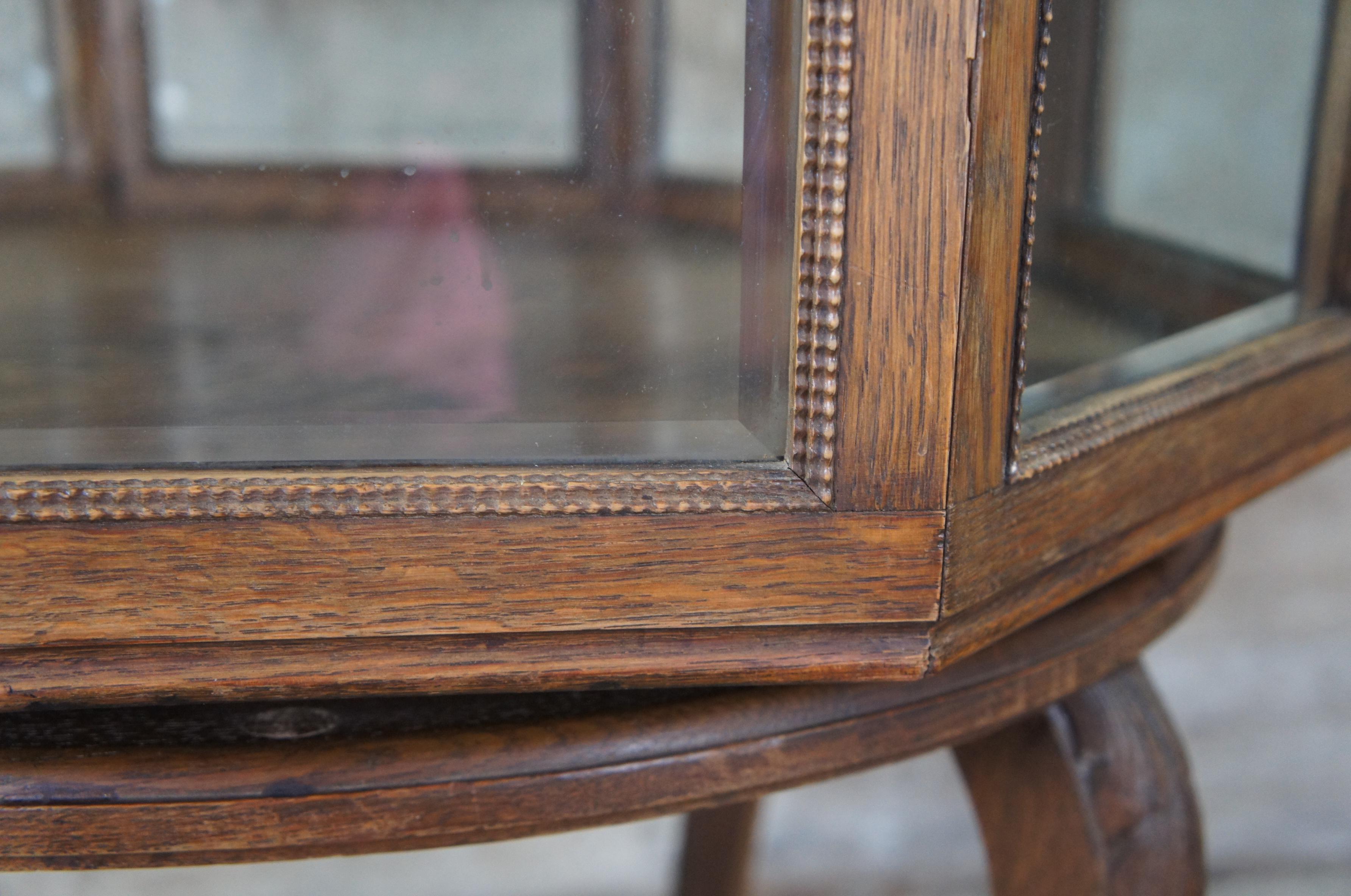Victorian Antique Oak Octagonal Rotating Showcase Vitrine Bijouterie Display Cabinet Table