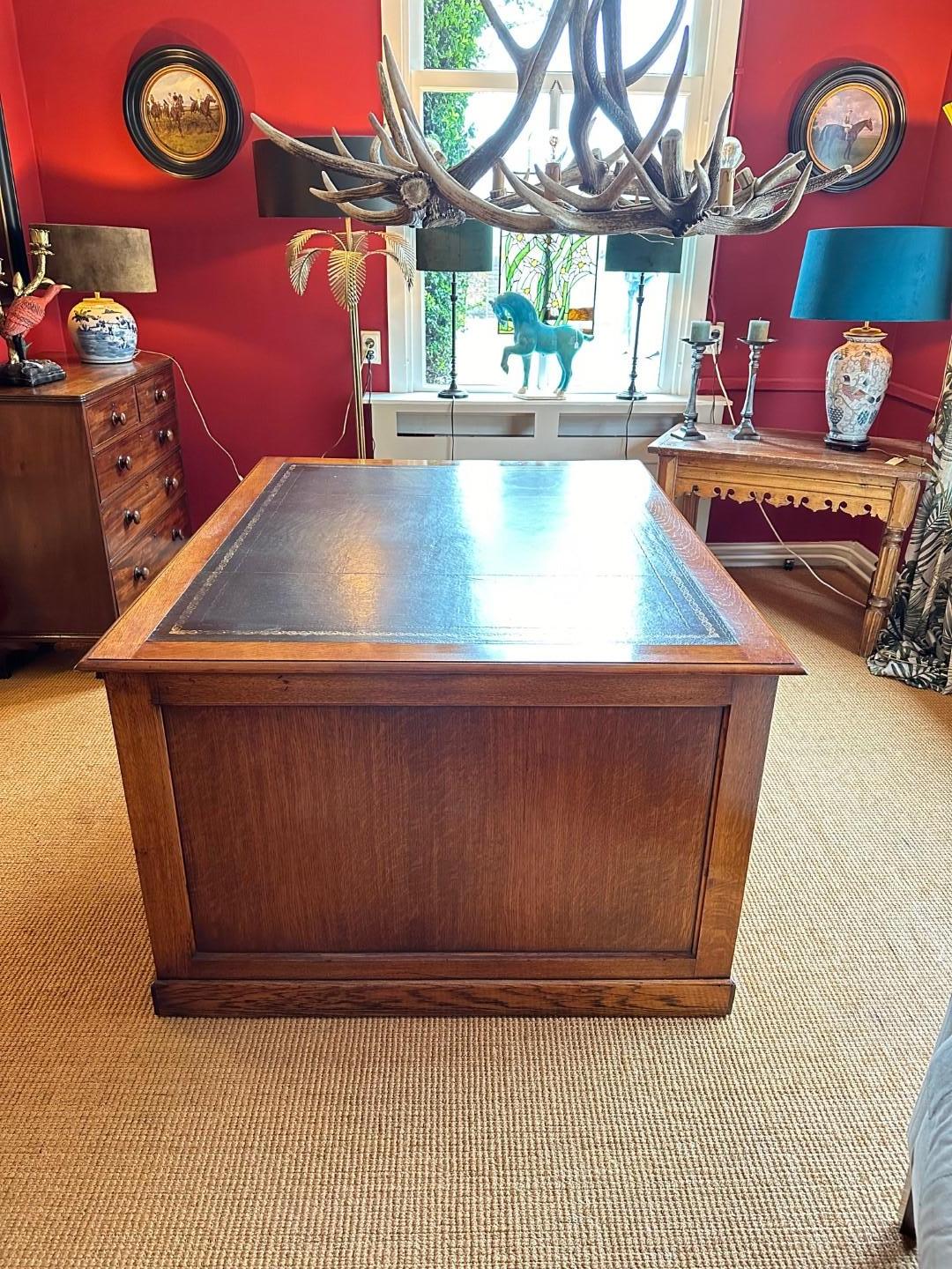 Oak Antique oak partner desk For Sale