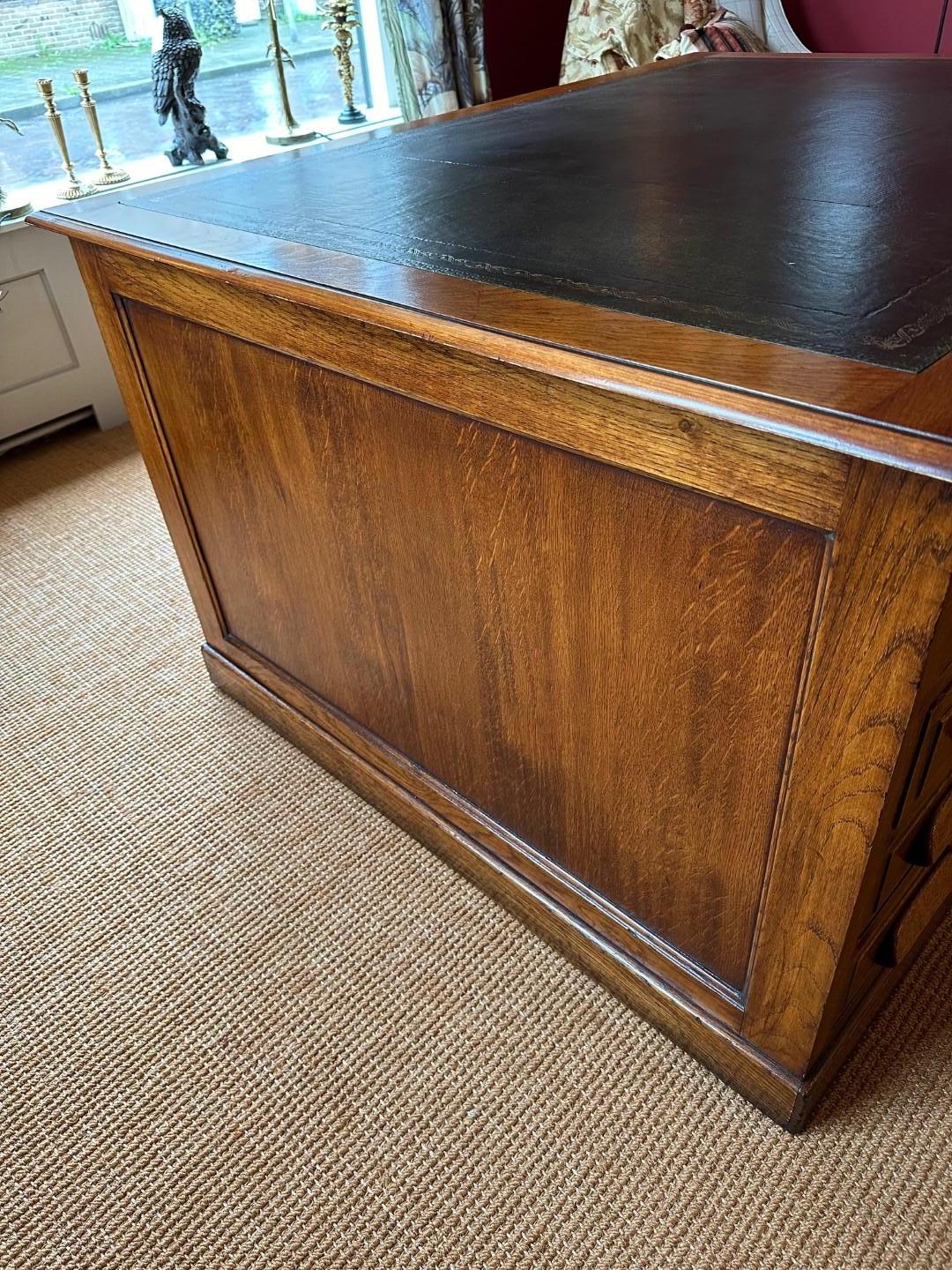 Antique oak partner desk For Sale 2