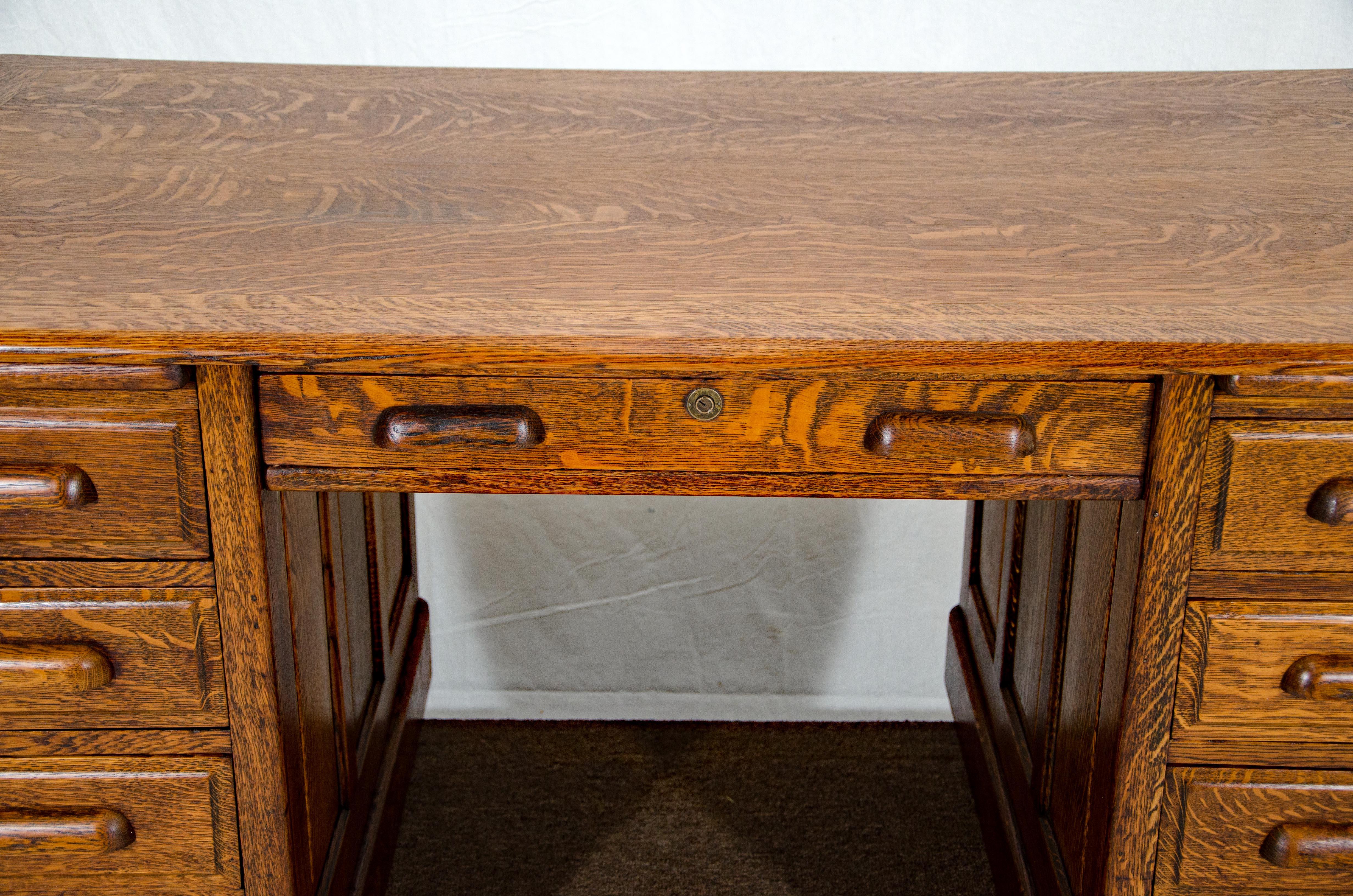 Antique Oak Pedestal Desk, Globe-Wernicke, London 2