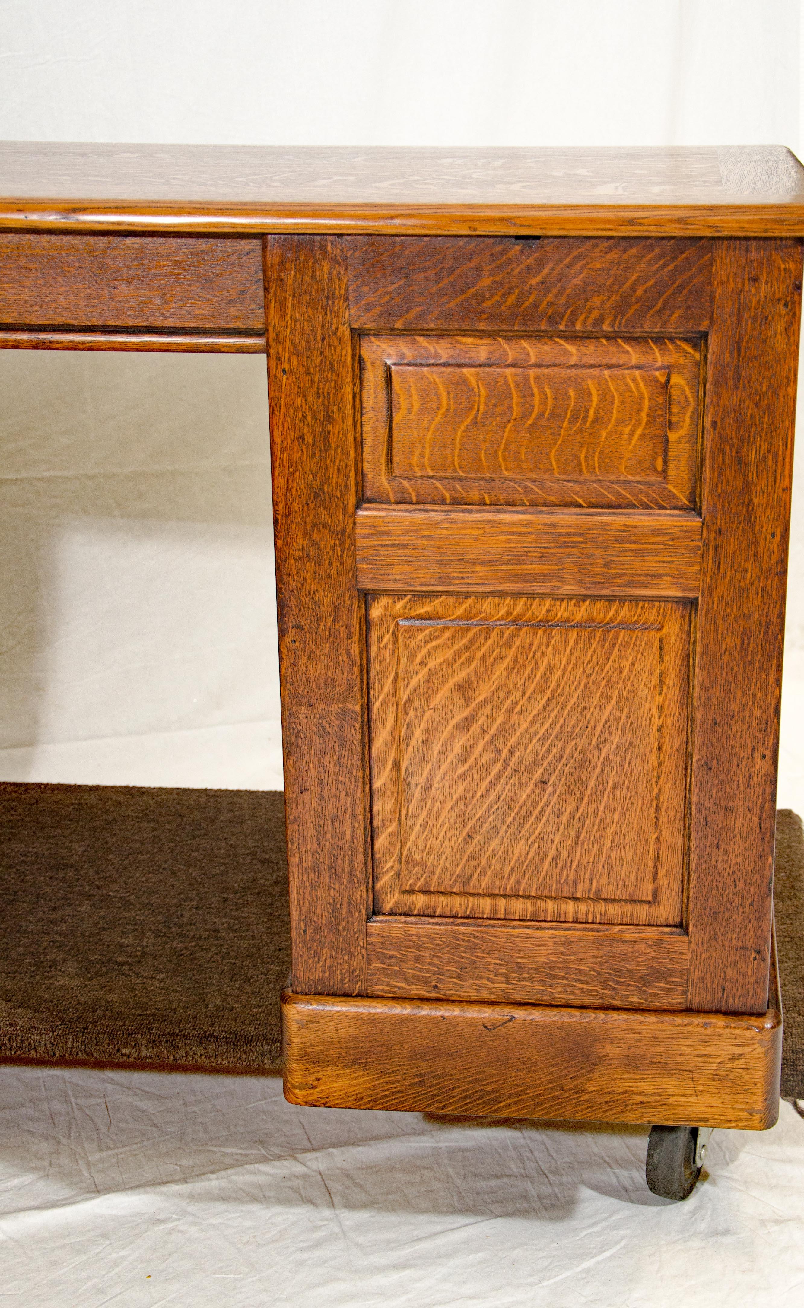 Antique Oak Pedestal Desk, Globe-Wernicke, London 4