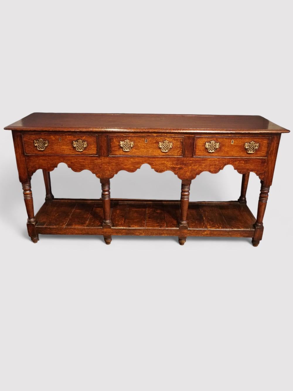 Early 19th Century Antique oak pot board dresser base For Sale