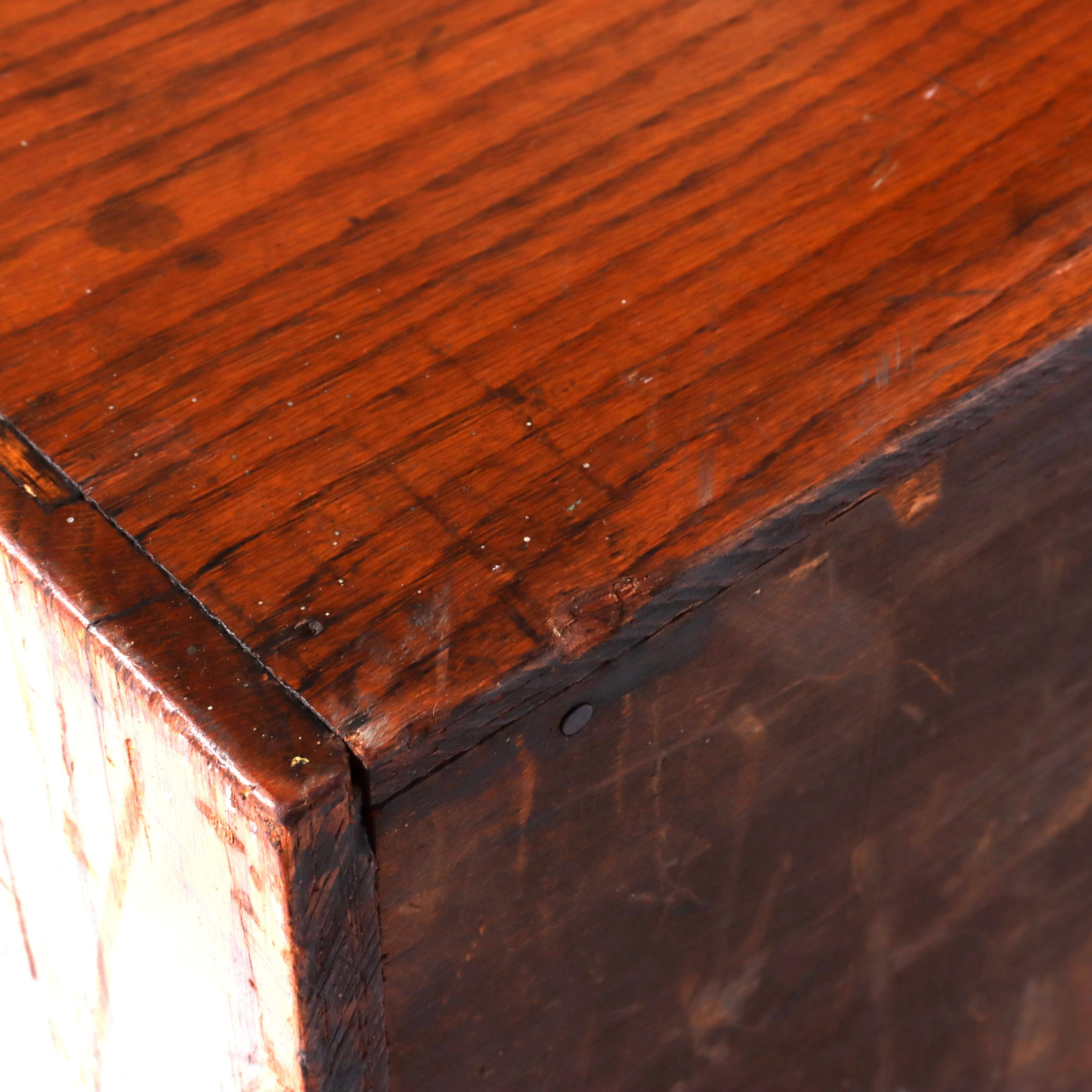 Ancienne armoire à rideaux en Oak Oak C1920 en vente 2