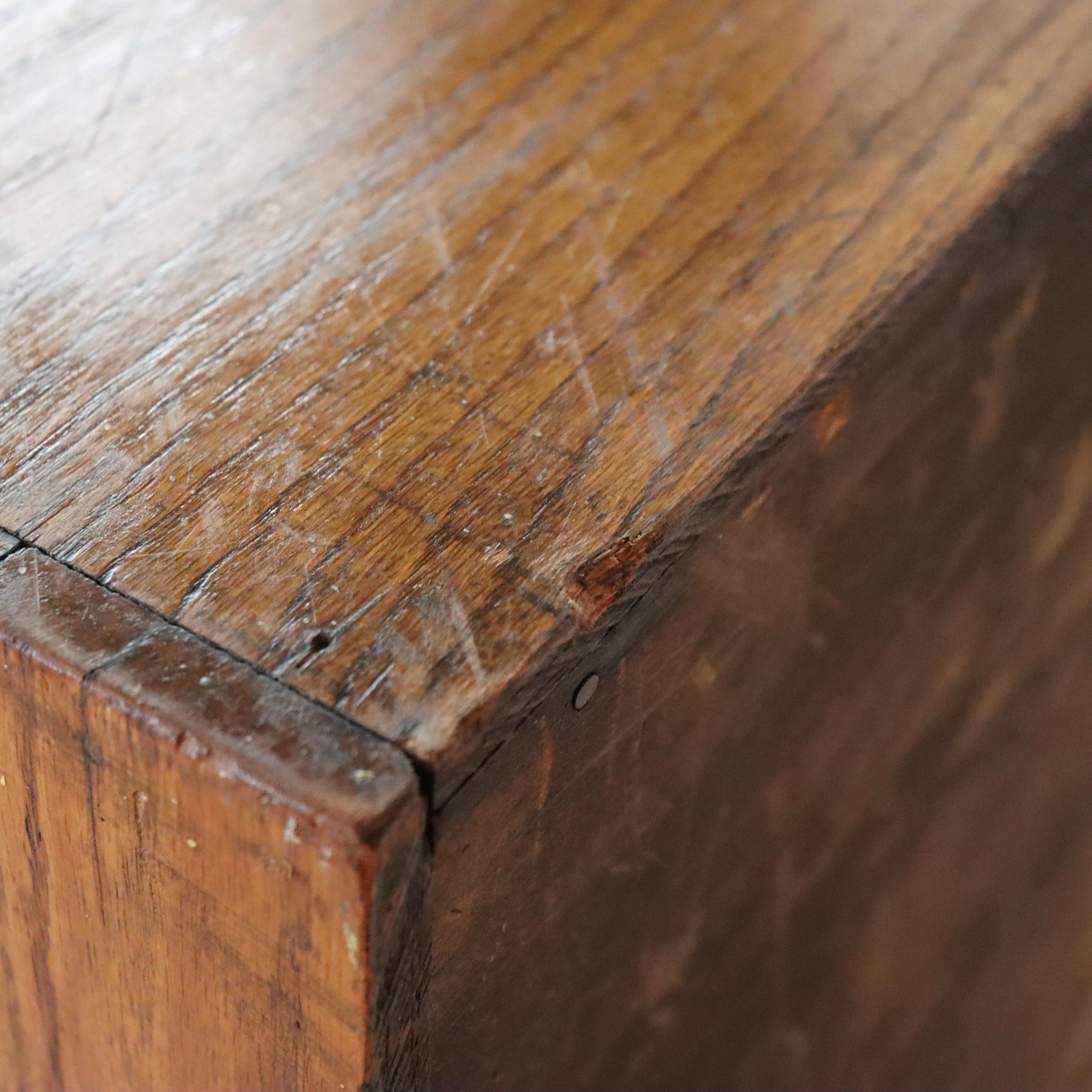 Ancienne armoire à rideaux en Oak Oak C1920 en vente 3