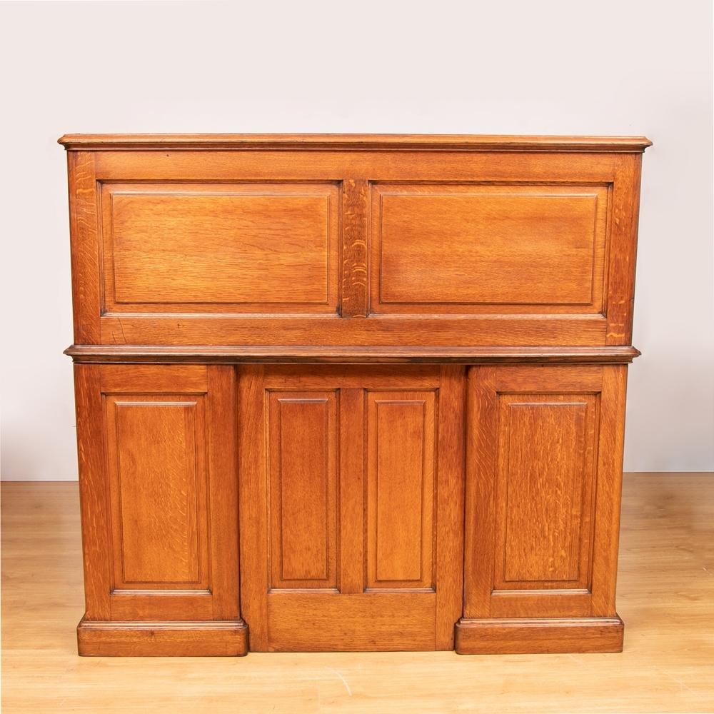 European Antique Oak Roll Top Desk, circa 1890 For Sale
