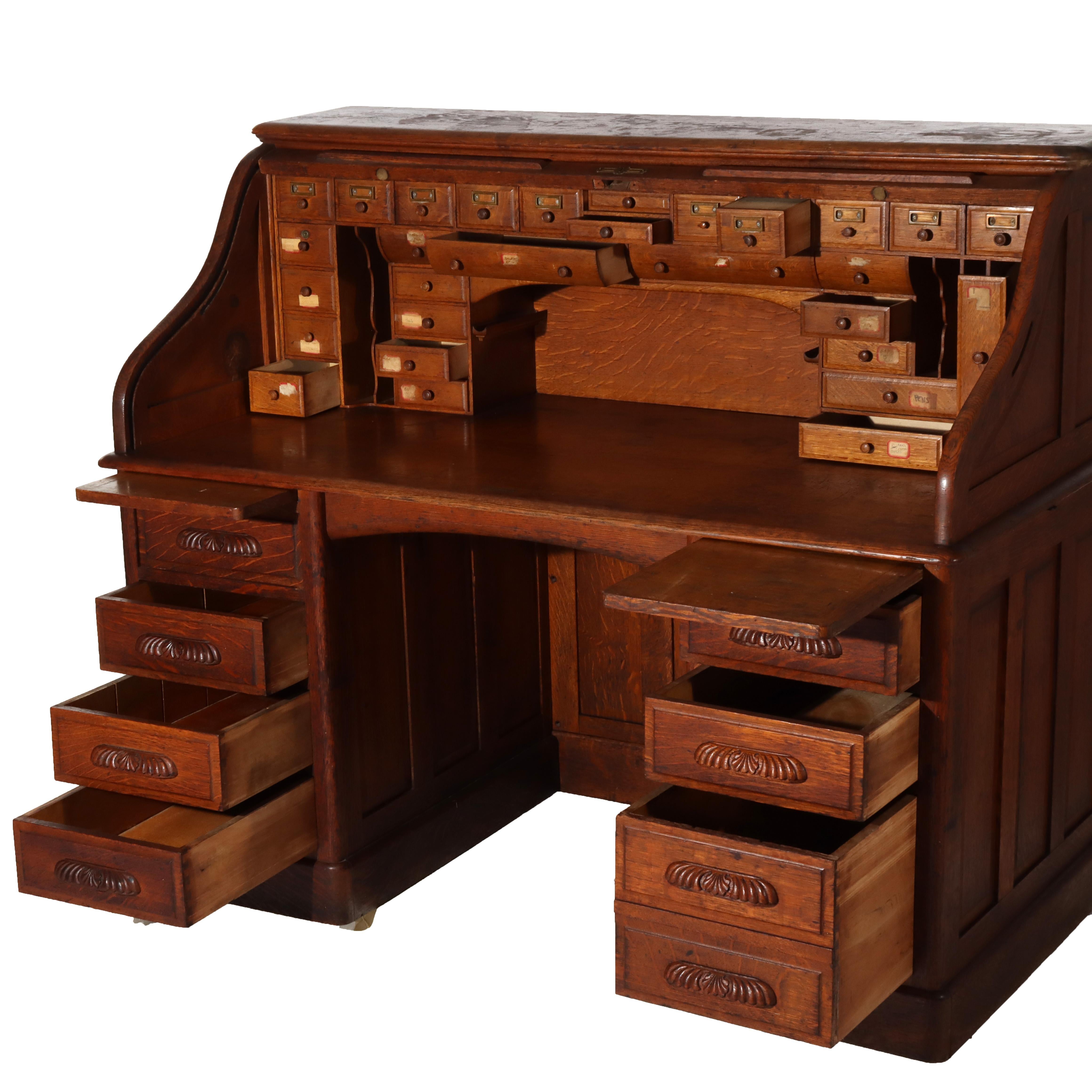 Antico scrittoio a S in Oak con interni completi non firmato del 1900 In condizioni buone in vendita a Big Flats, NY