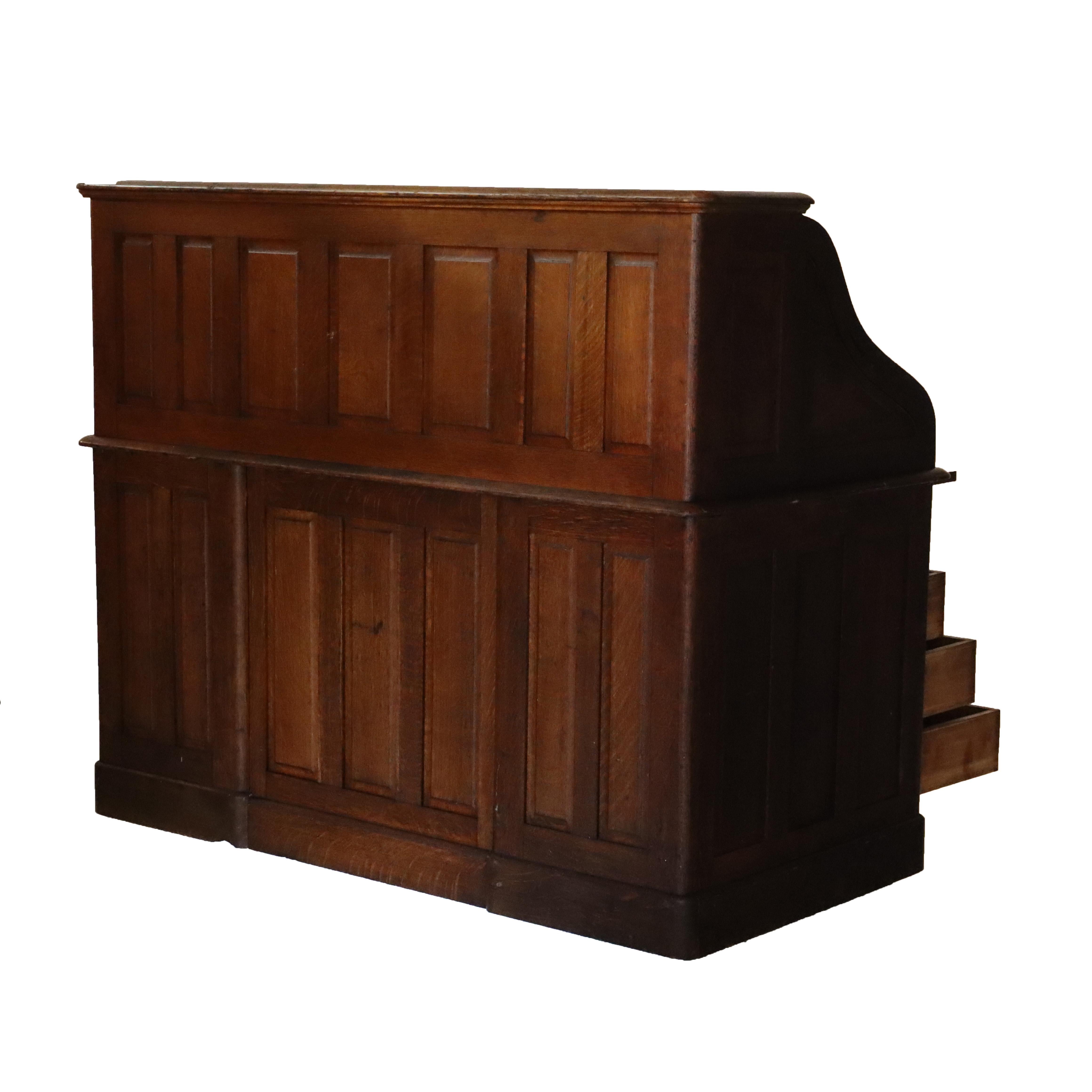 Antico scrittoio a S in Oak con interni completi non firmato del 1900 in vendita 3