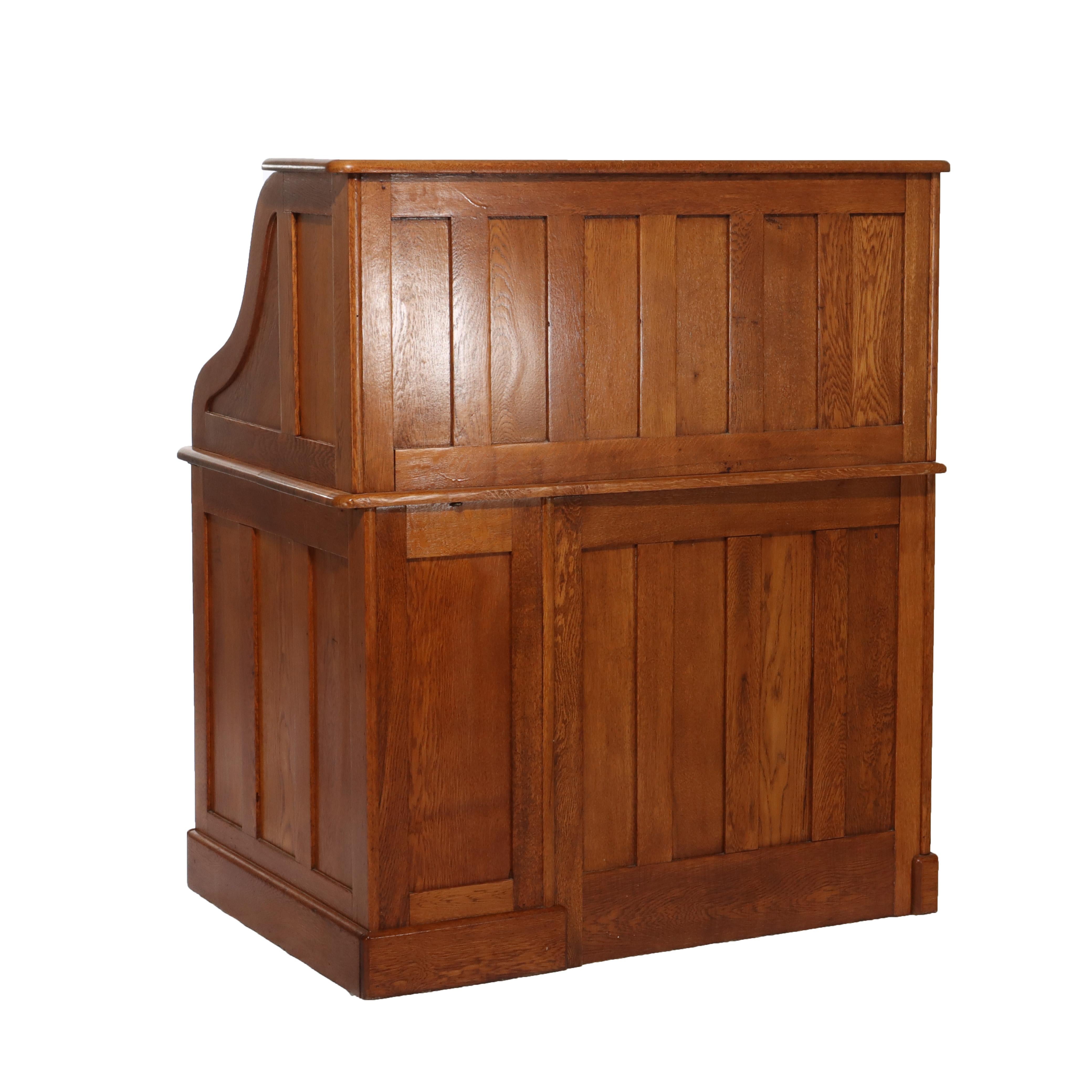 Arts and Crafts Antica scrivania a piedistallo singolo in Oak S-Roll Top C1910 in vendita