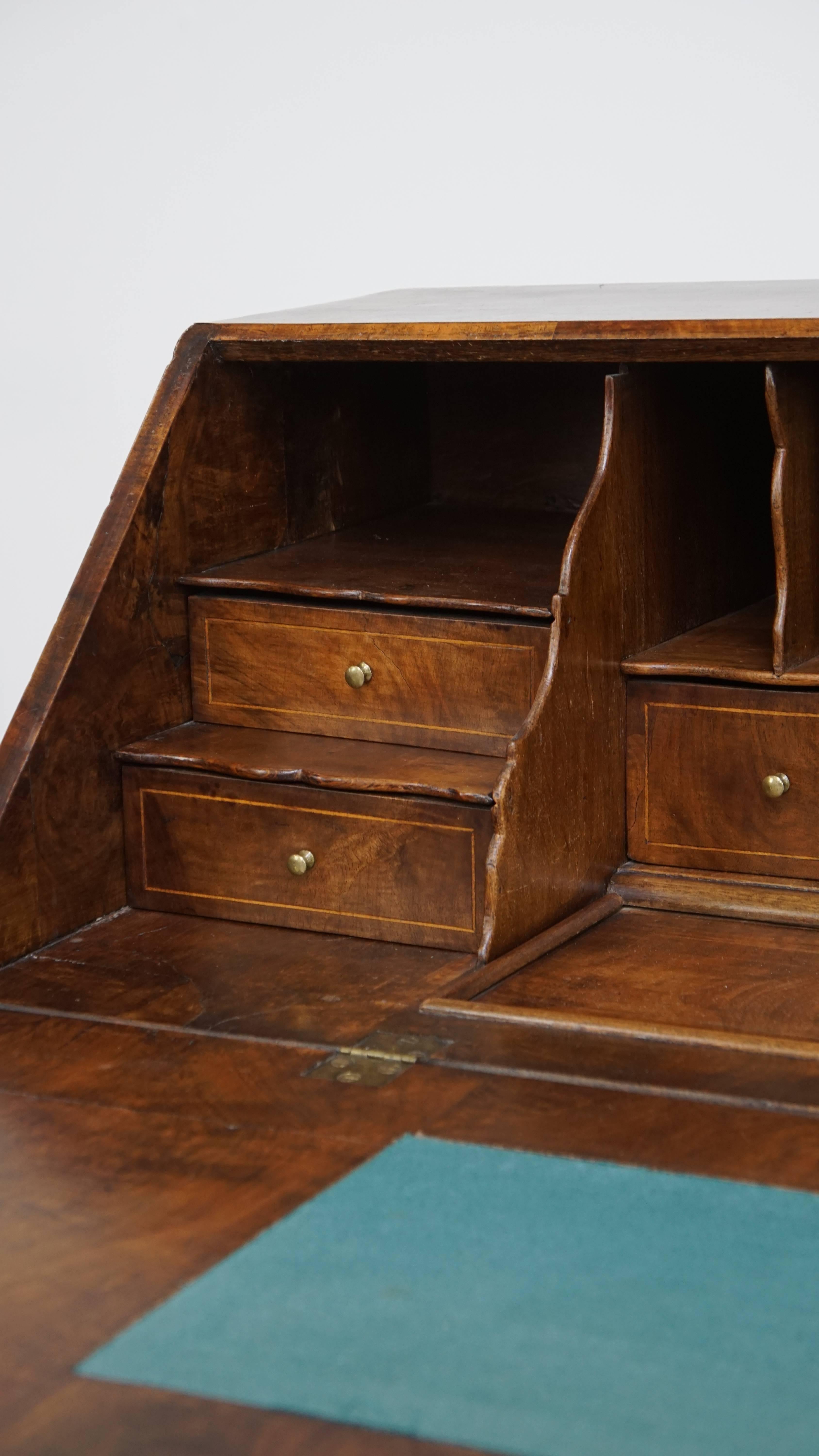 Antique Oak Secretary Desk / Chest of Drawers – Late 18th Century For Sale 5