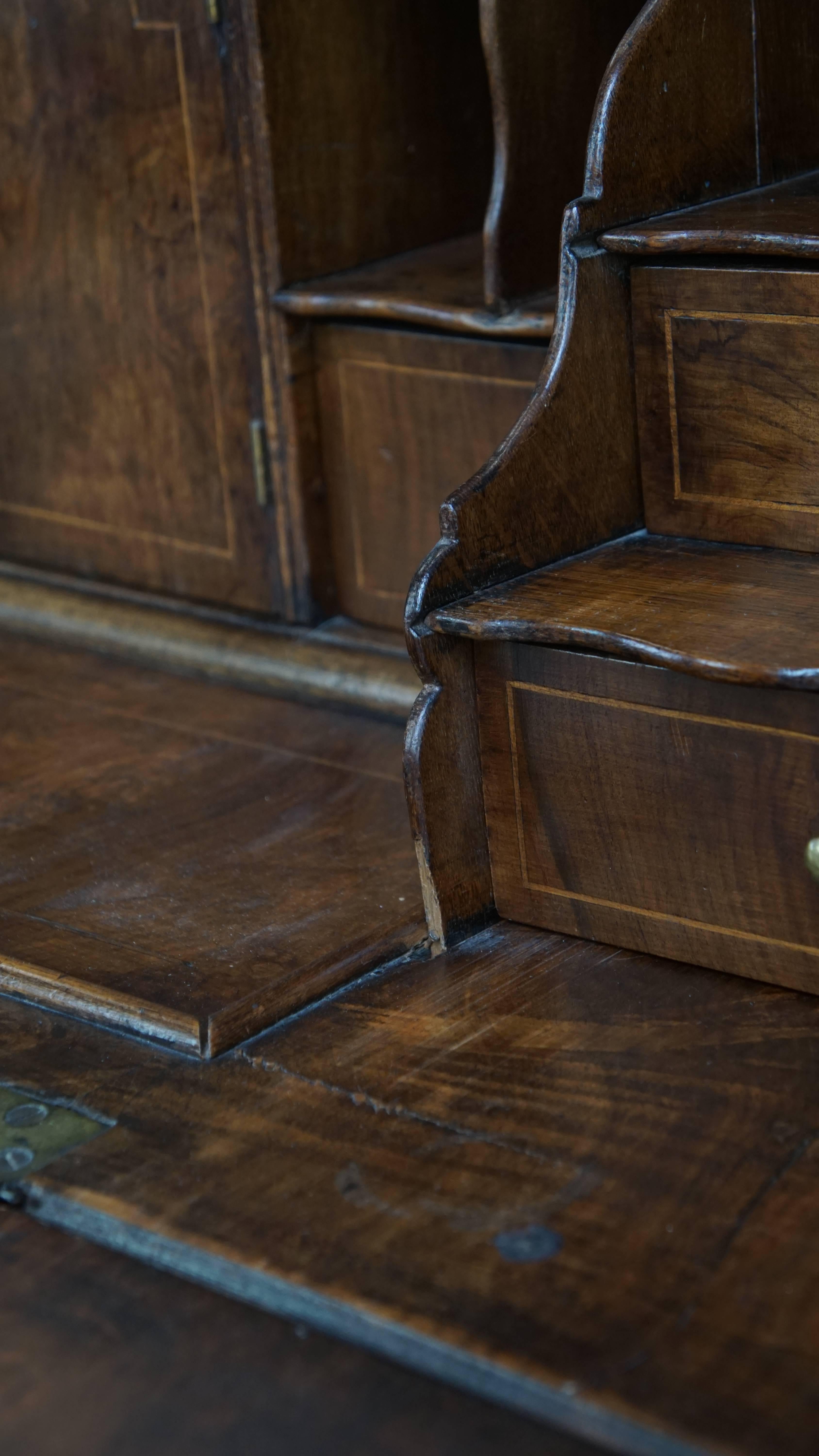 Antique Oak Secretary Desk / Chest of Drawers – Late 18th Century For Sale 8