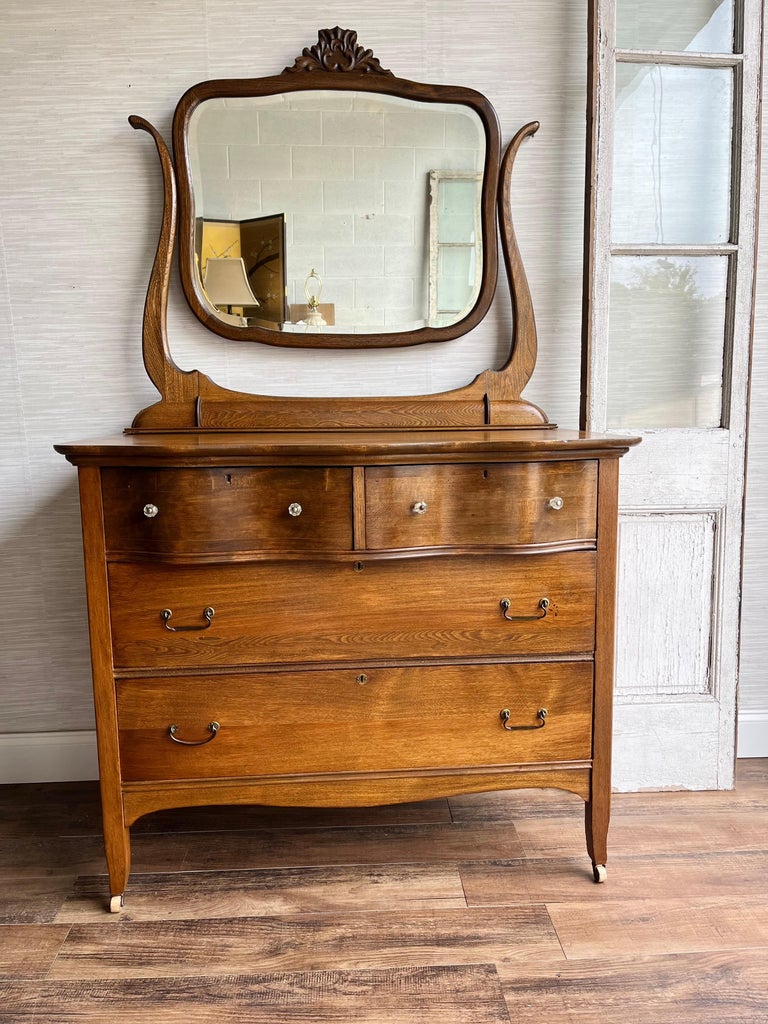 Antique Oak Serpentine Dresser with Harp Mounted Mirror For Sale at 1stDibs  | antique serpentine dresser with mirror, serpentine dresser with mirror