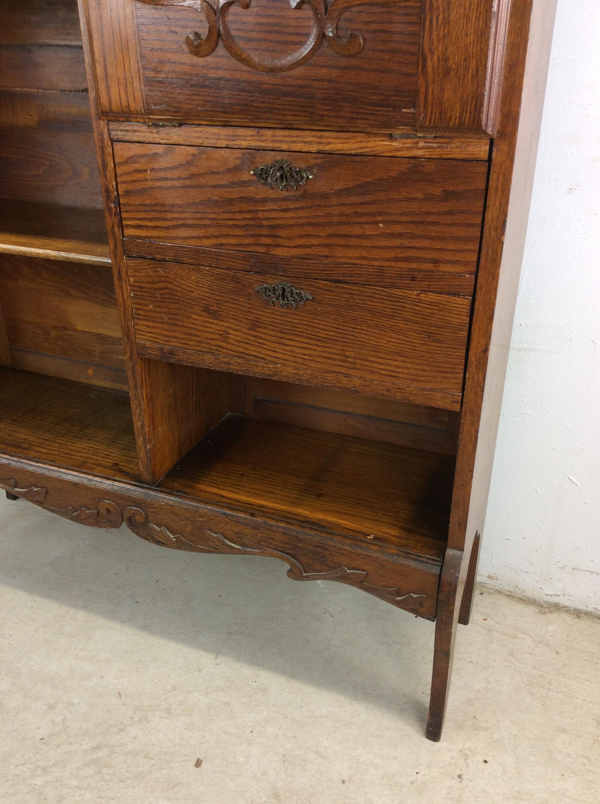 Antiguo Aparador de Roble con Librería y Escritorio de Frente Caído siglo XX en venta
