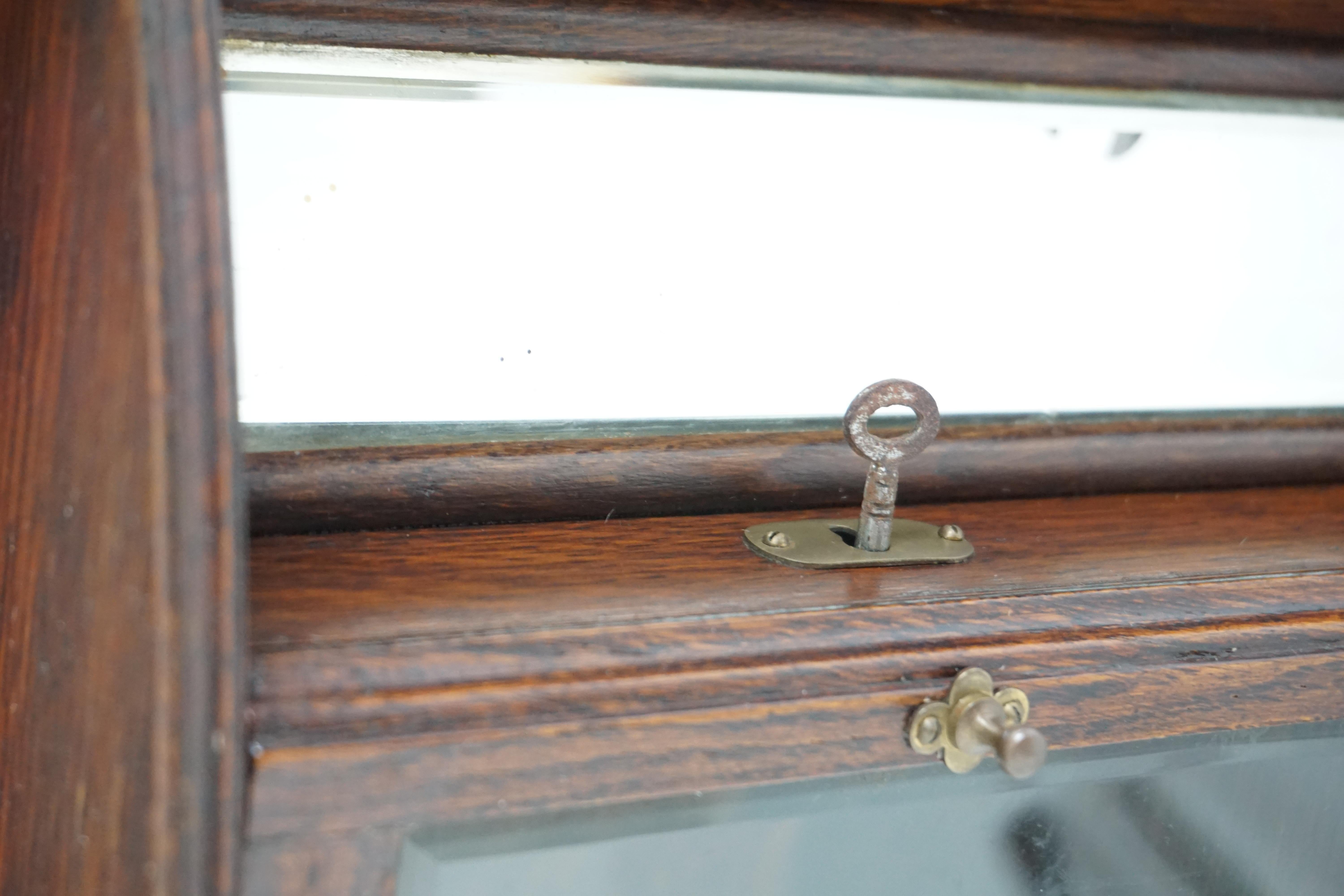 Armoire à fumeurs en chêne ancien, armoire d'angle, Écosse, 1900, H086 en vente 2