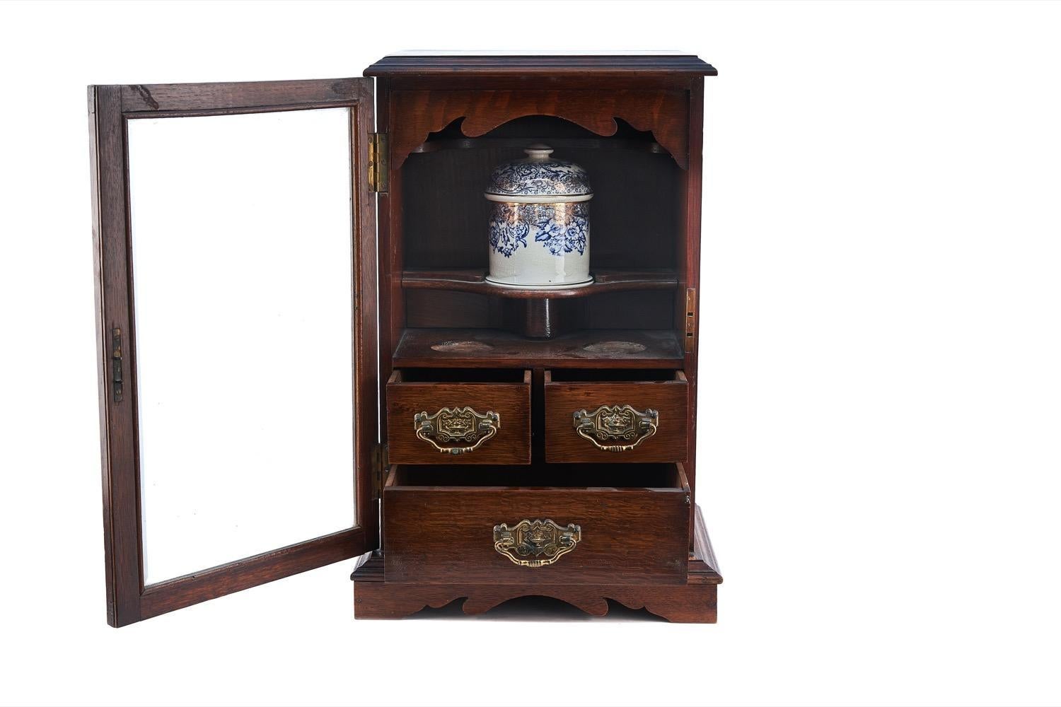 Gabinete de fumador antiguo de roble en venta 3