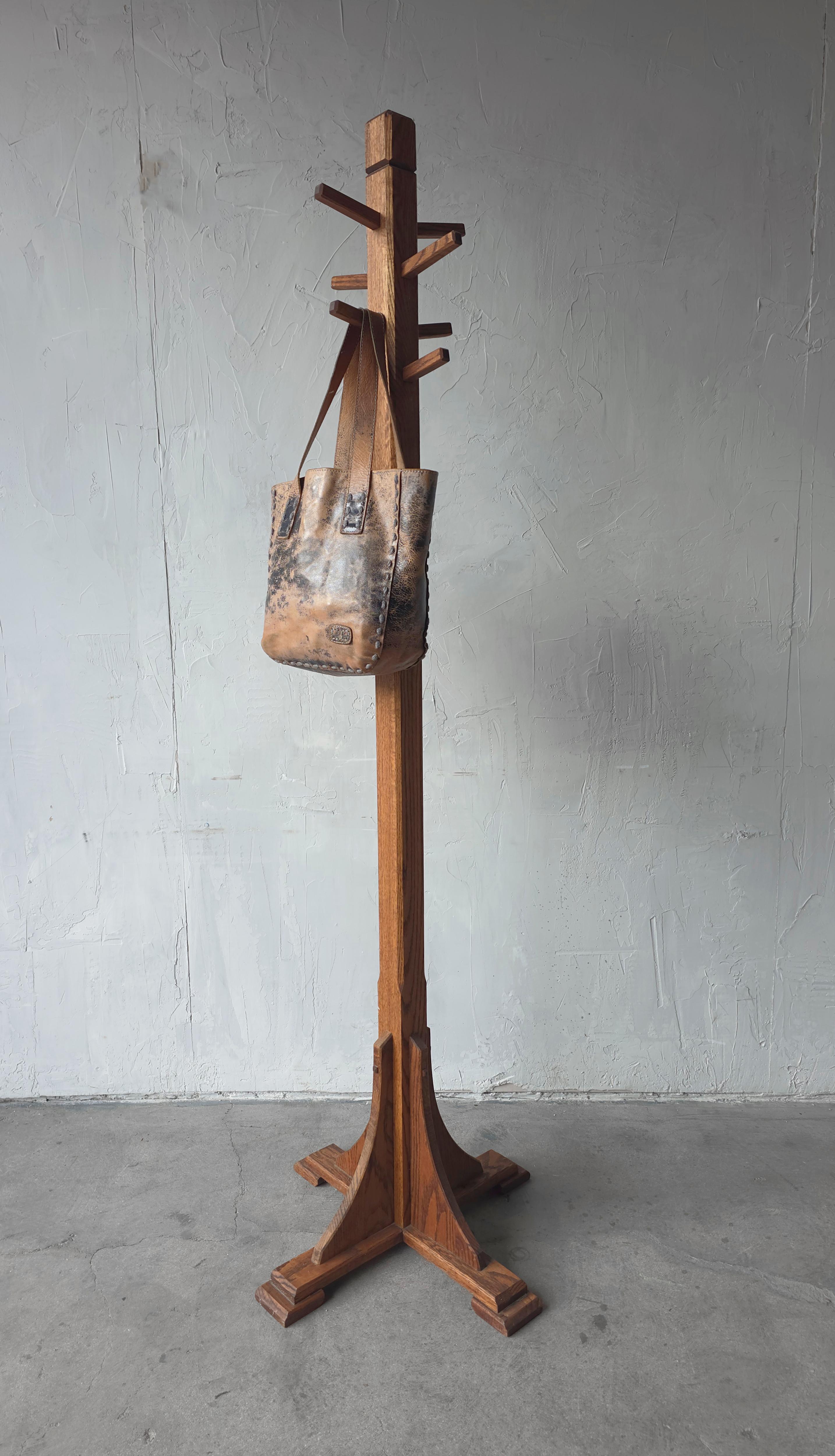 Art déco Porte-manteau ancien en Oak Oak Stand en vente