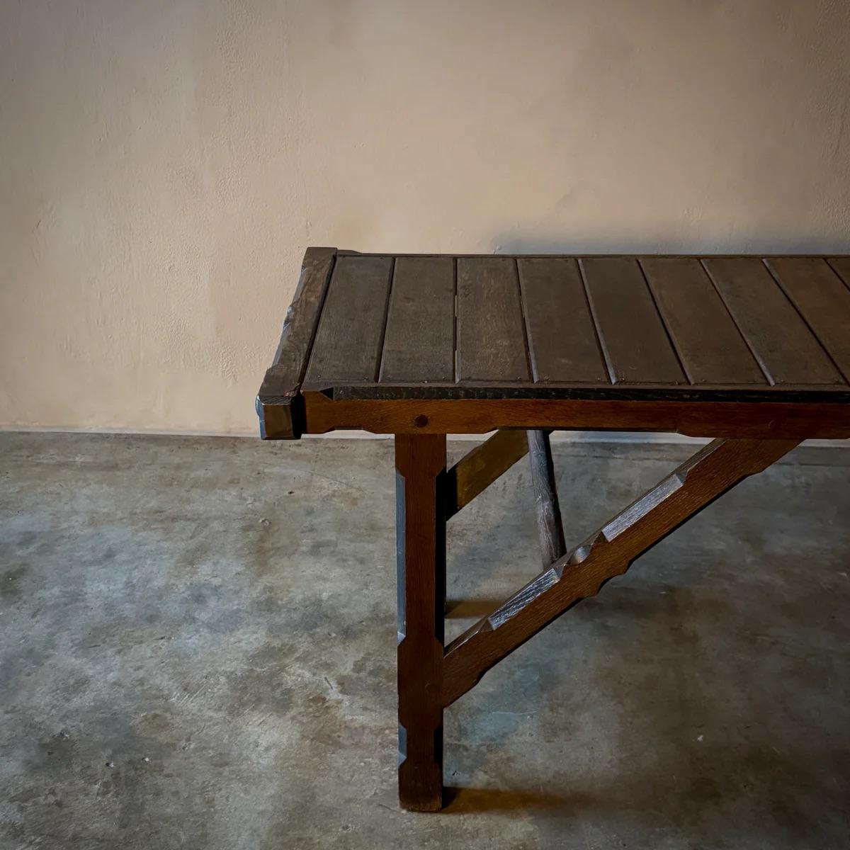 Antiker Eichen Tisch im Angebot 6