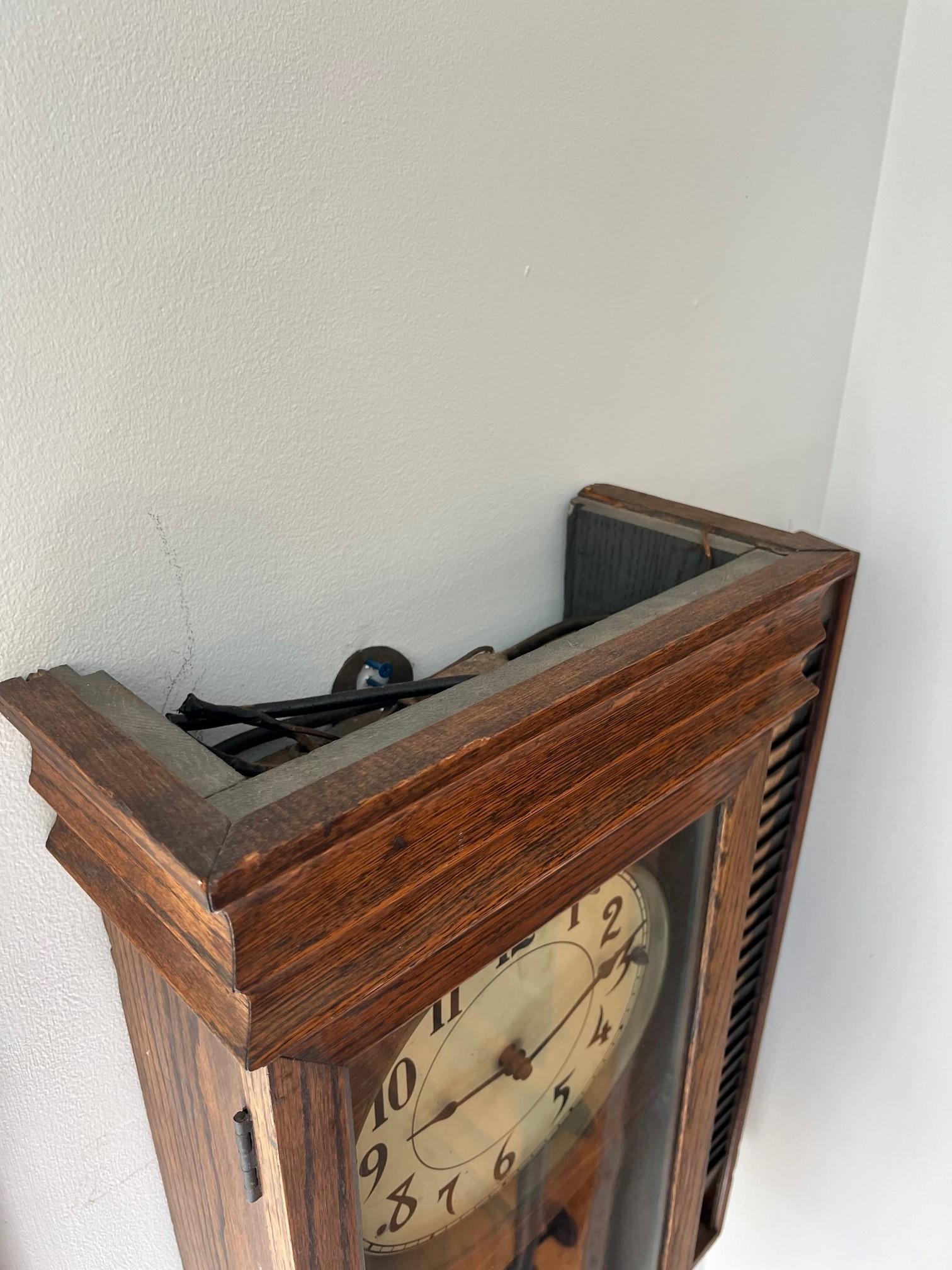 Antique Oak Time Recorder, Wall Punch Clock with Worker Time Card Rack      2