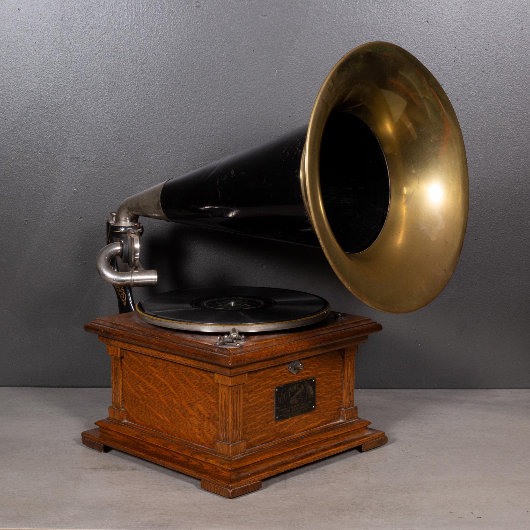 gramophone victor