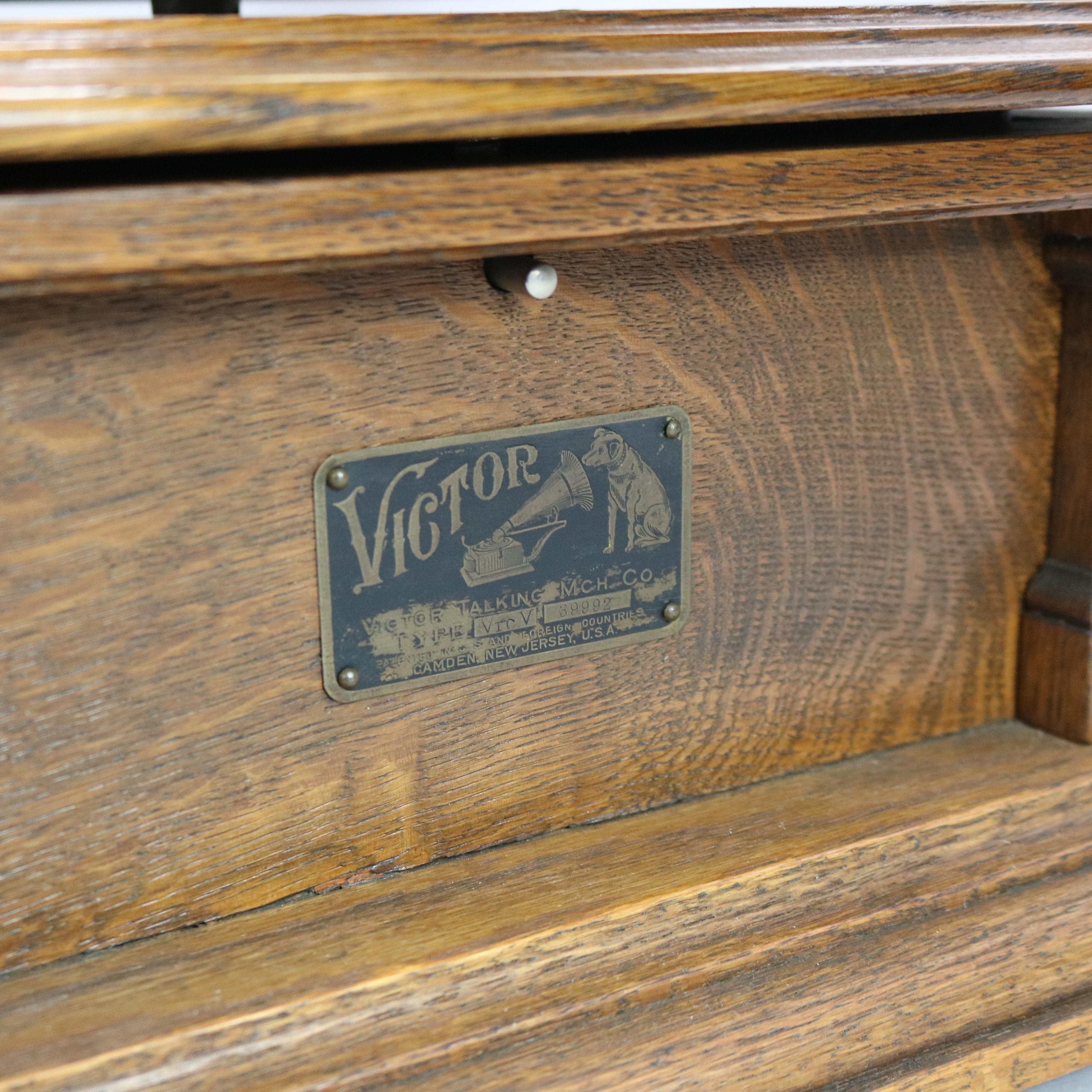 Antique Oak Victor V (Model Five) Phonograph with Brass Bell Horn c1900 4