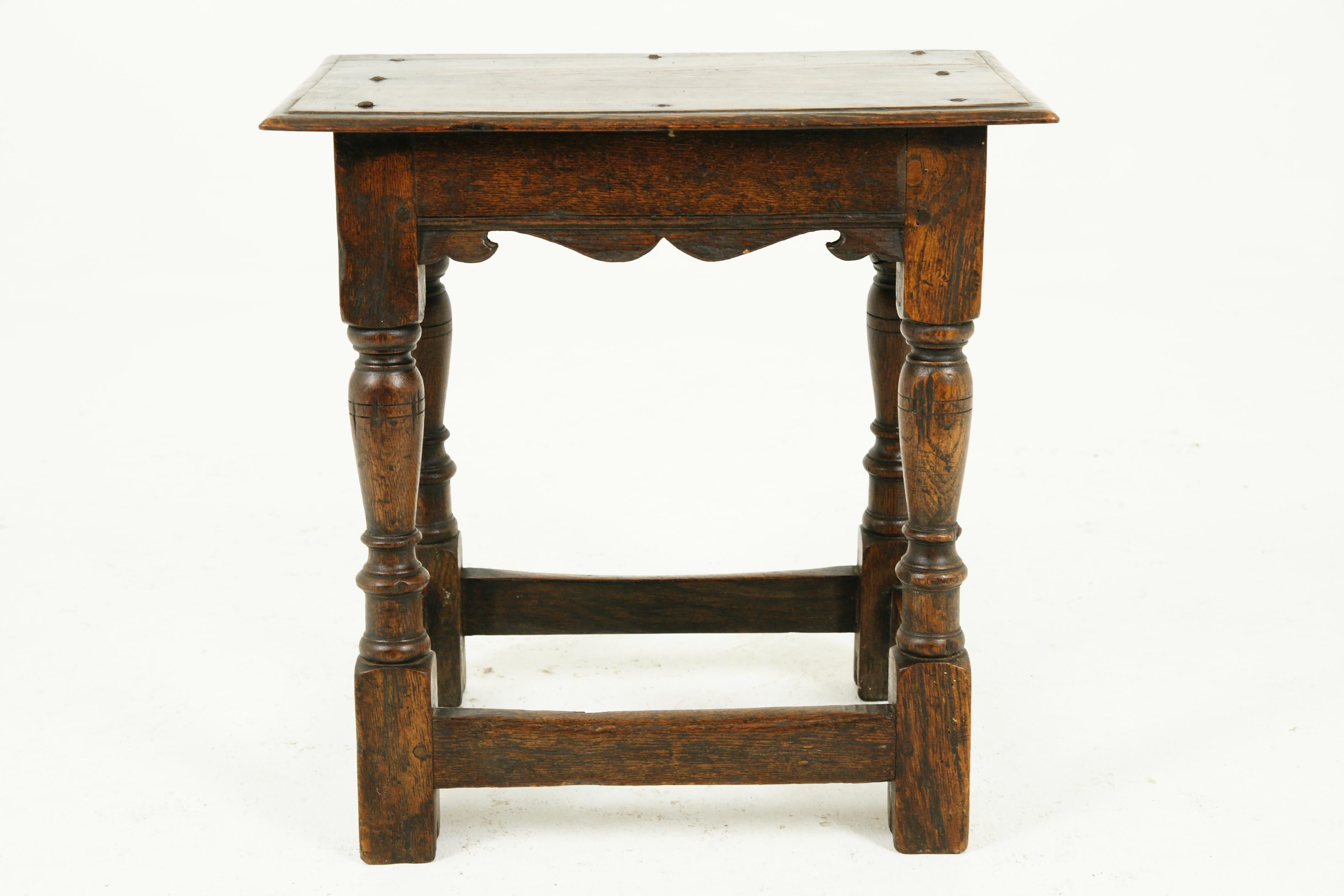 Antique oak Victorian Joint Stool Bench, Scotland 1900, B2436

Scotland 1900
Solid oak
Original finish
Rectangular pegged top with moulded legs
Serpentine skirt underneath
Rising on four turned legs all connected by pegged lower foot